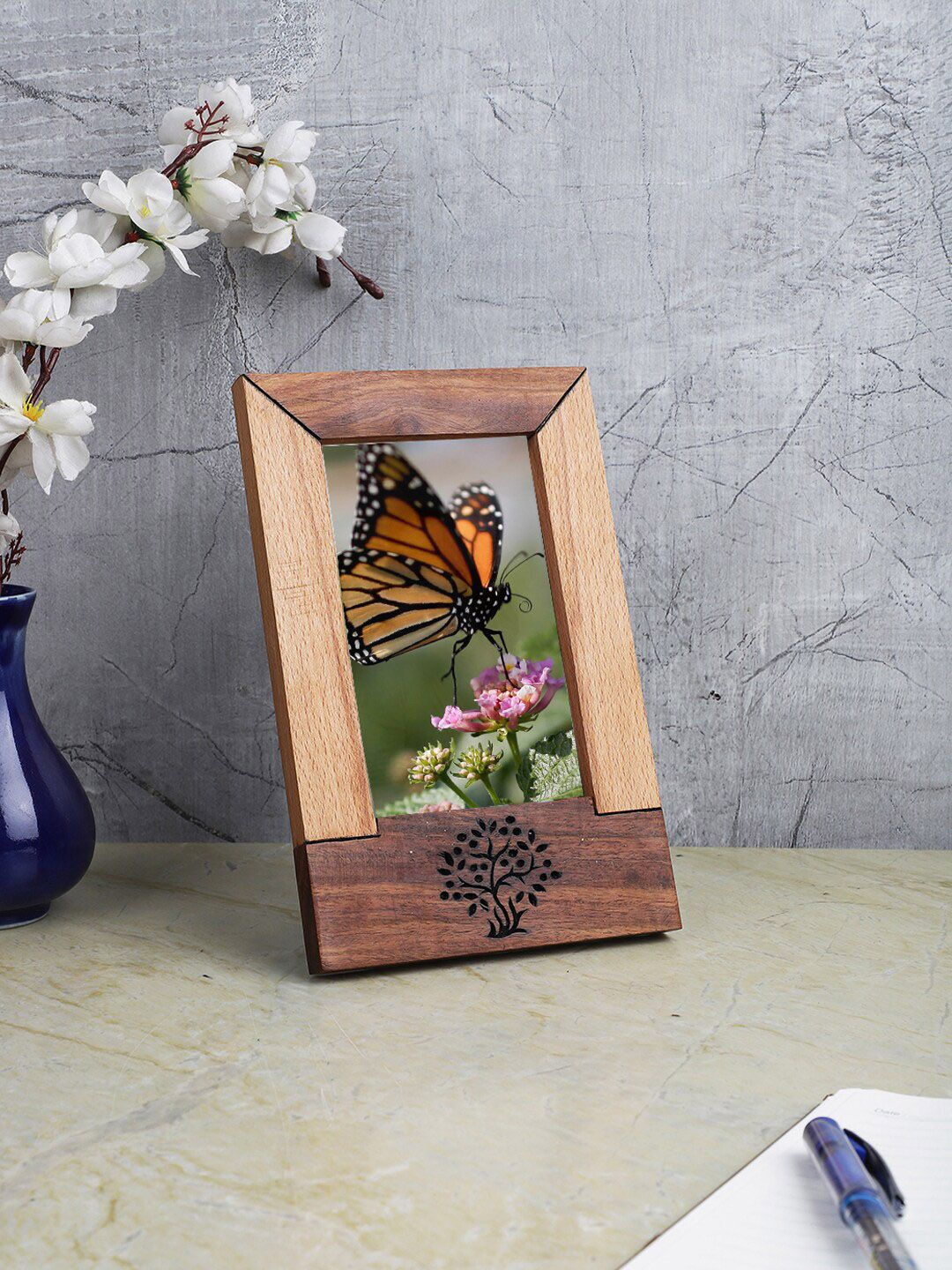 VarEesha Brown Solid Wooden Table Photo Frame Price in India