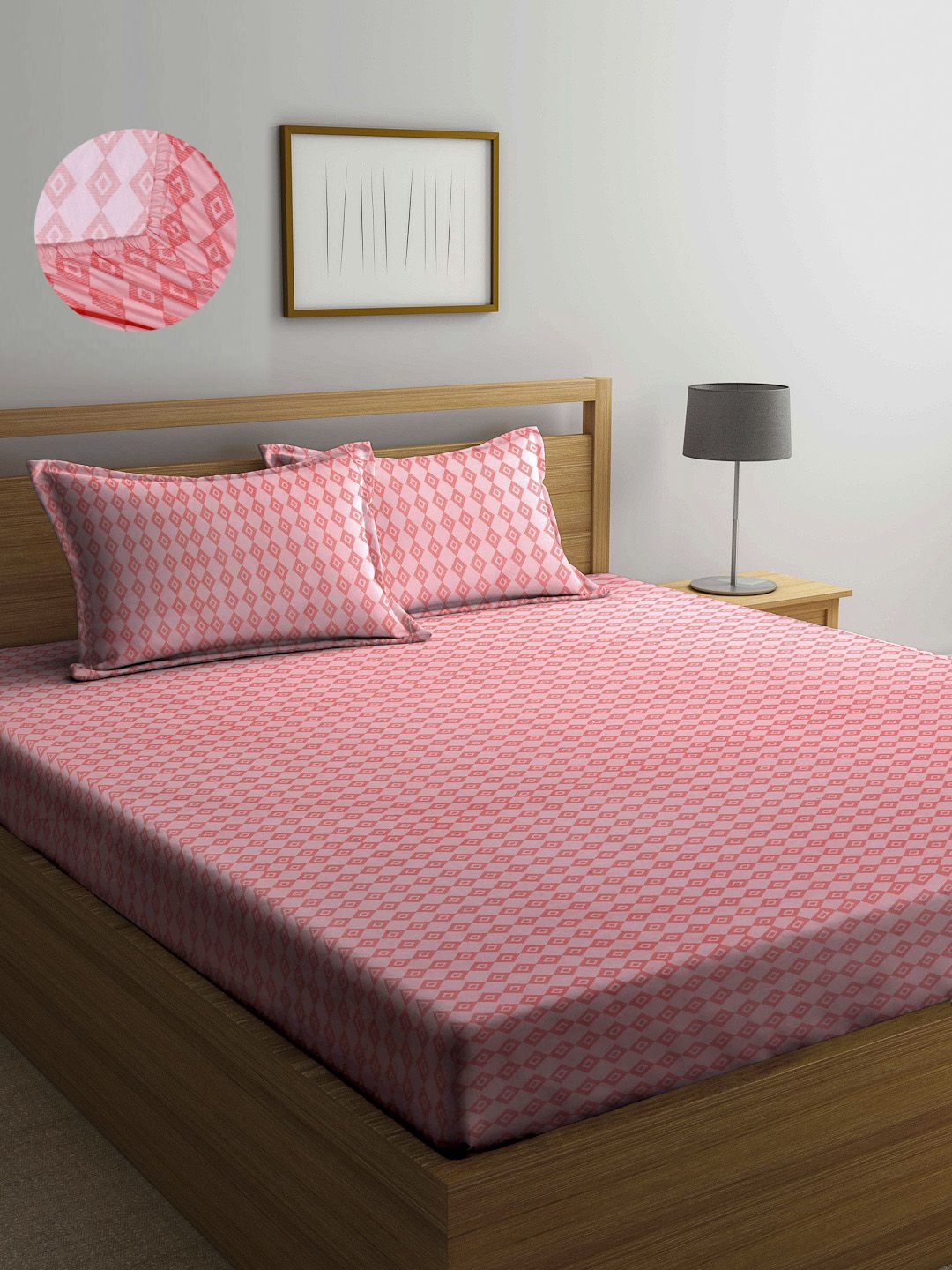 Arrabi Unisex Peach Geometric Printed 300 TC 1 King Bedsheet with 2 Pillow Covers Price in India