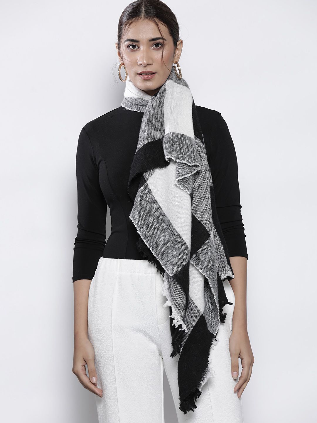 DeFacto Women Black & Grey Checked Winter Stole Price in India