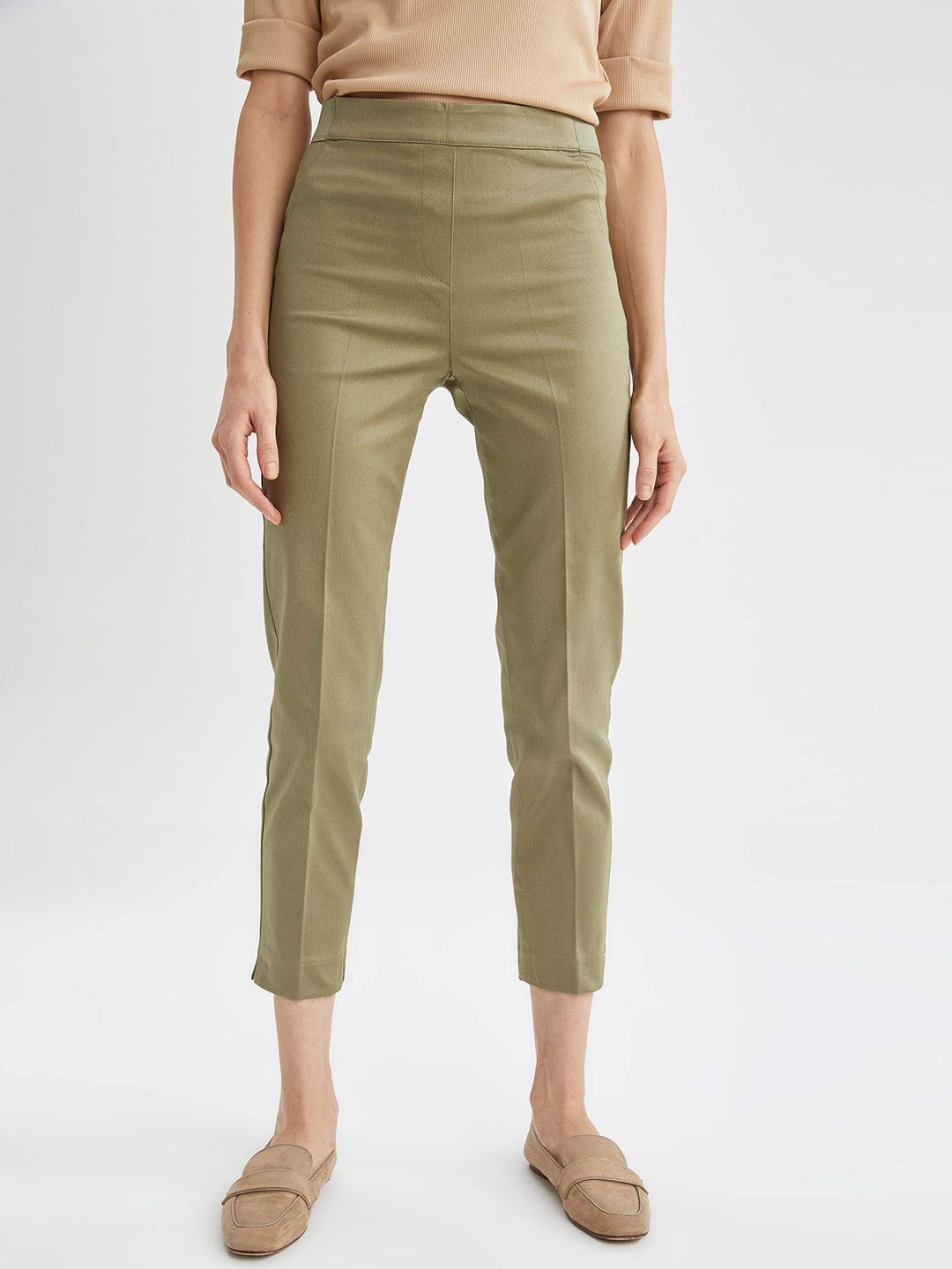 DeFacto Women Olive Green Solid Cropped Cigarette Trousers Price in India