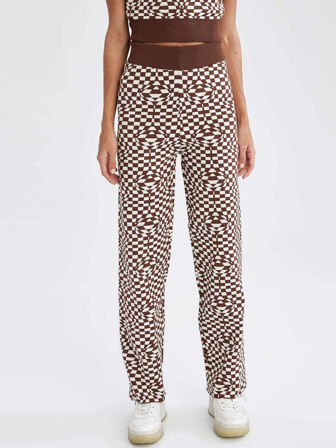 DeFacto Women Coffee Brown & White Geometric Print Trousers Price in India