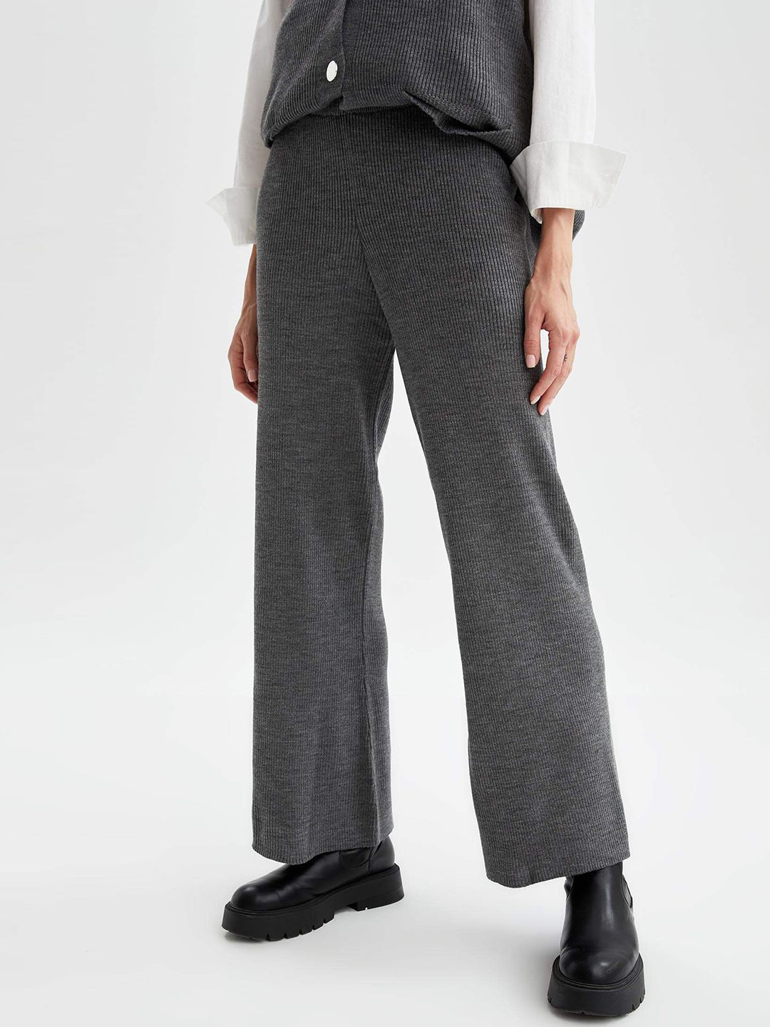 DeFacto Women Charcoal Grey Solid Winter Trousers Price in India