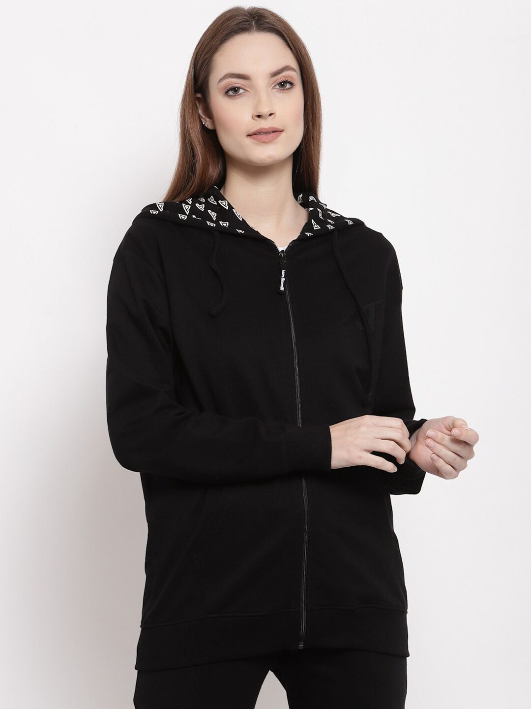 I Am Animal Women Black Organic Cotton Hooded Neck Freedom Fit Fly Sweatshirt Hoodie Price in India
