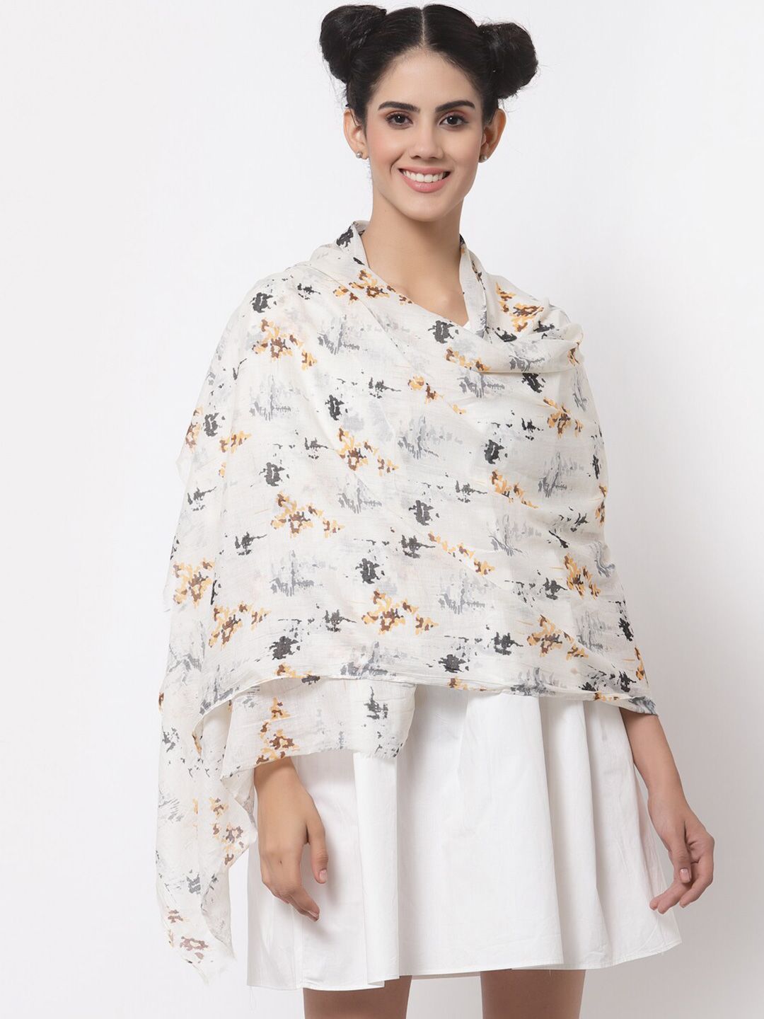 J Style Women Cream-Coloured & Grey Printed Stole Price in India