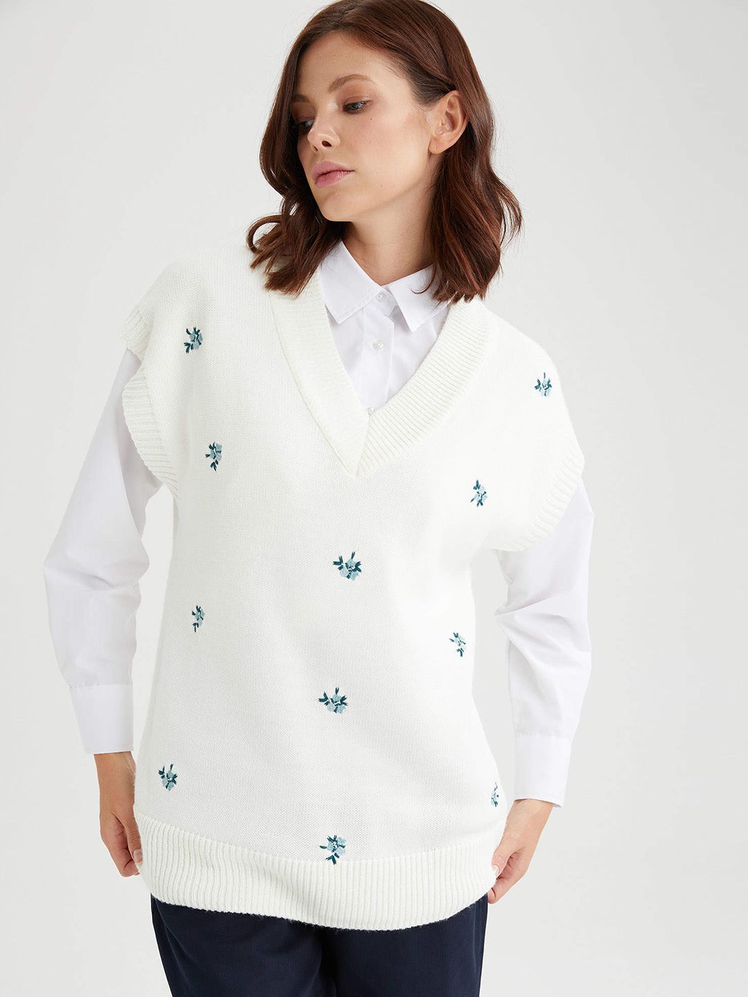 DeFacto Women White & Blue Floral Embroidered Pullover Price in India