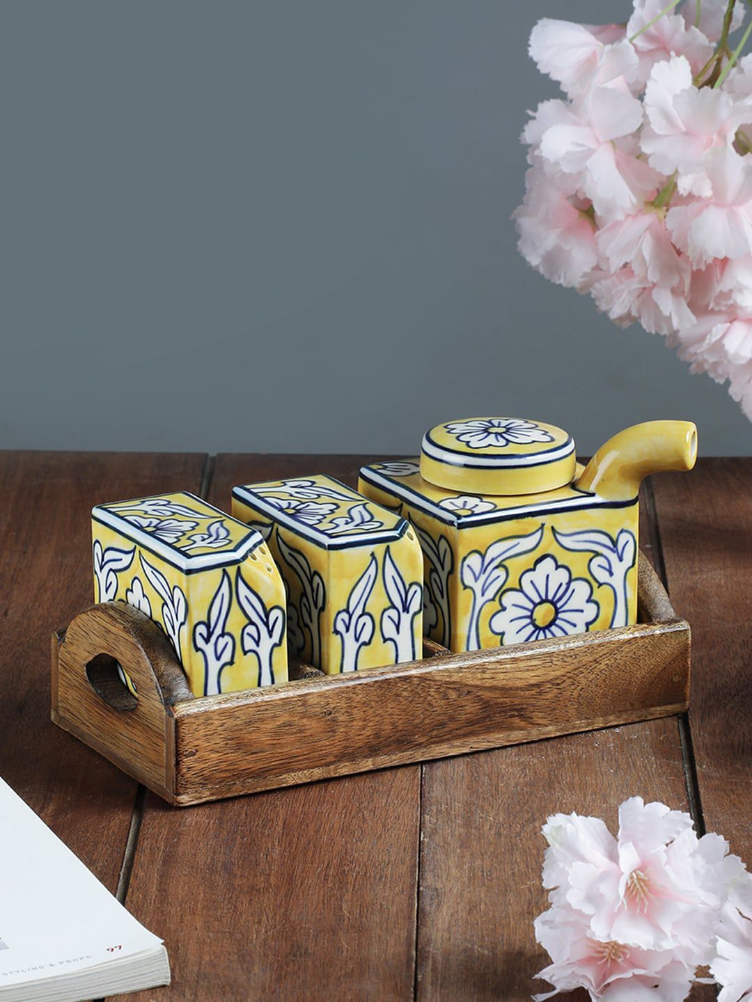 VarEesha Yellow & White Ceramic Salt & Pepper Sprinkler & Sauce Bottle Holder with Tray Price in India