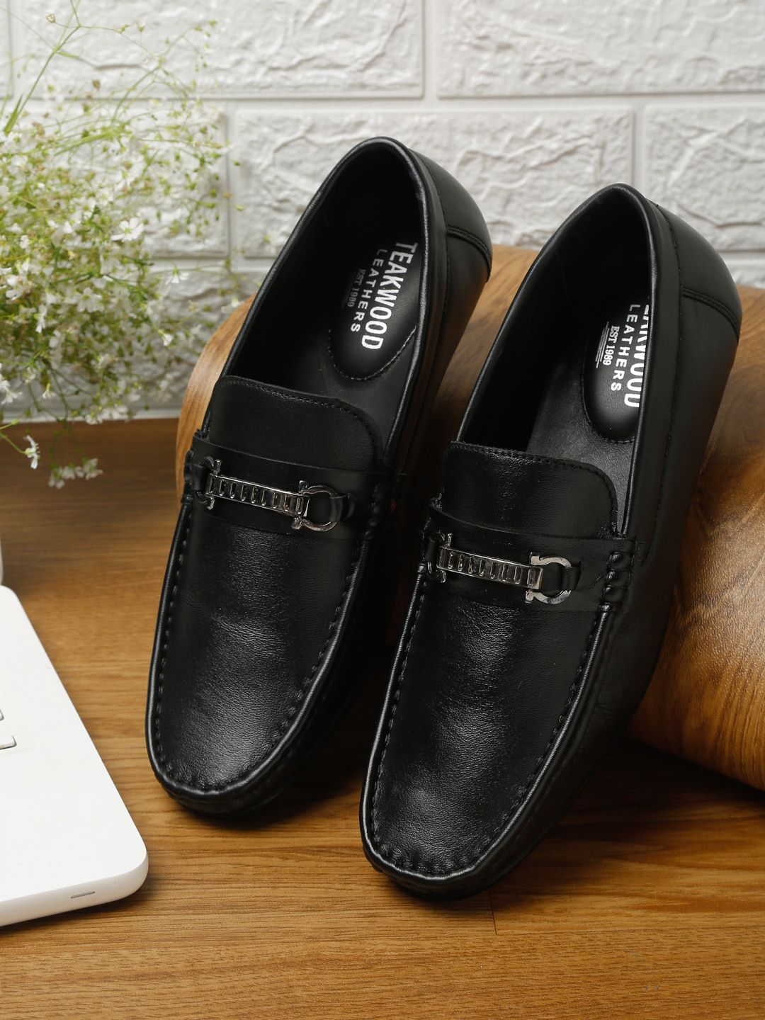 Teakwood Leathers Men Black Textured Leather Formal Loafers