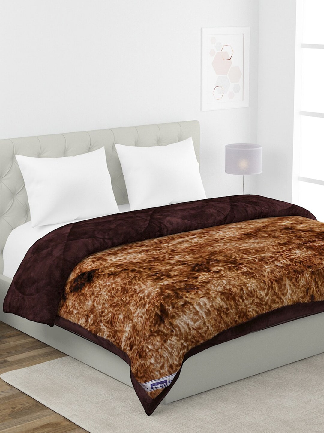 HOSTA HOMES Brown Heavy Winter 350 GSM Double Bed Quilt Price in India