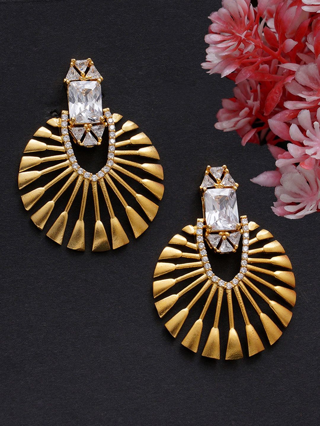 KARATCART Gold-Toned Floral Studs Earrings Price in India
