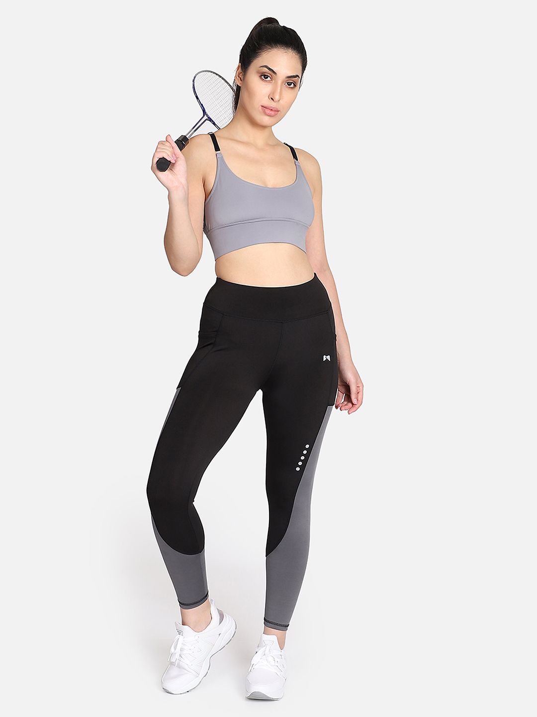 MUSCLE TORQUE Women Black & Grey Solid Skinny-Fit Ankle Length Tights Price in India