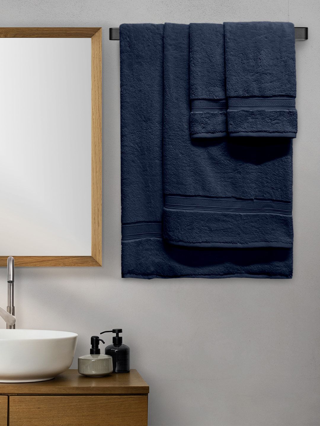 Aura Set Of 4 Navy Blue Solid 650 GSM Cotton Towels Set Price in India
