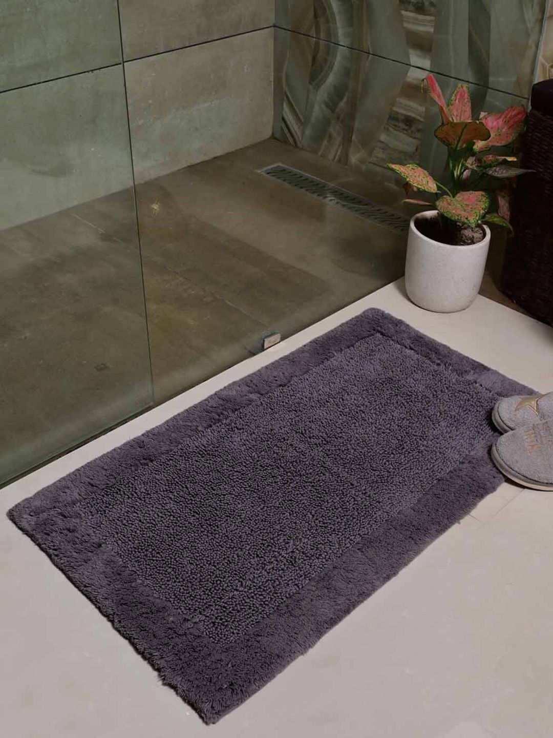 AVI Living Charcoal Solid Pure Cotton Bath Rug Price in India