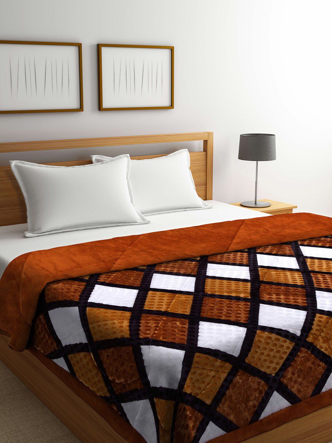 Arrabi Brown & White Geometric Heavy Winter Double Bed Quilt Price in India