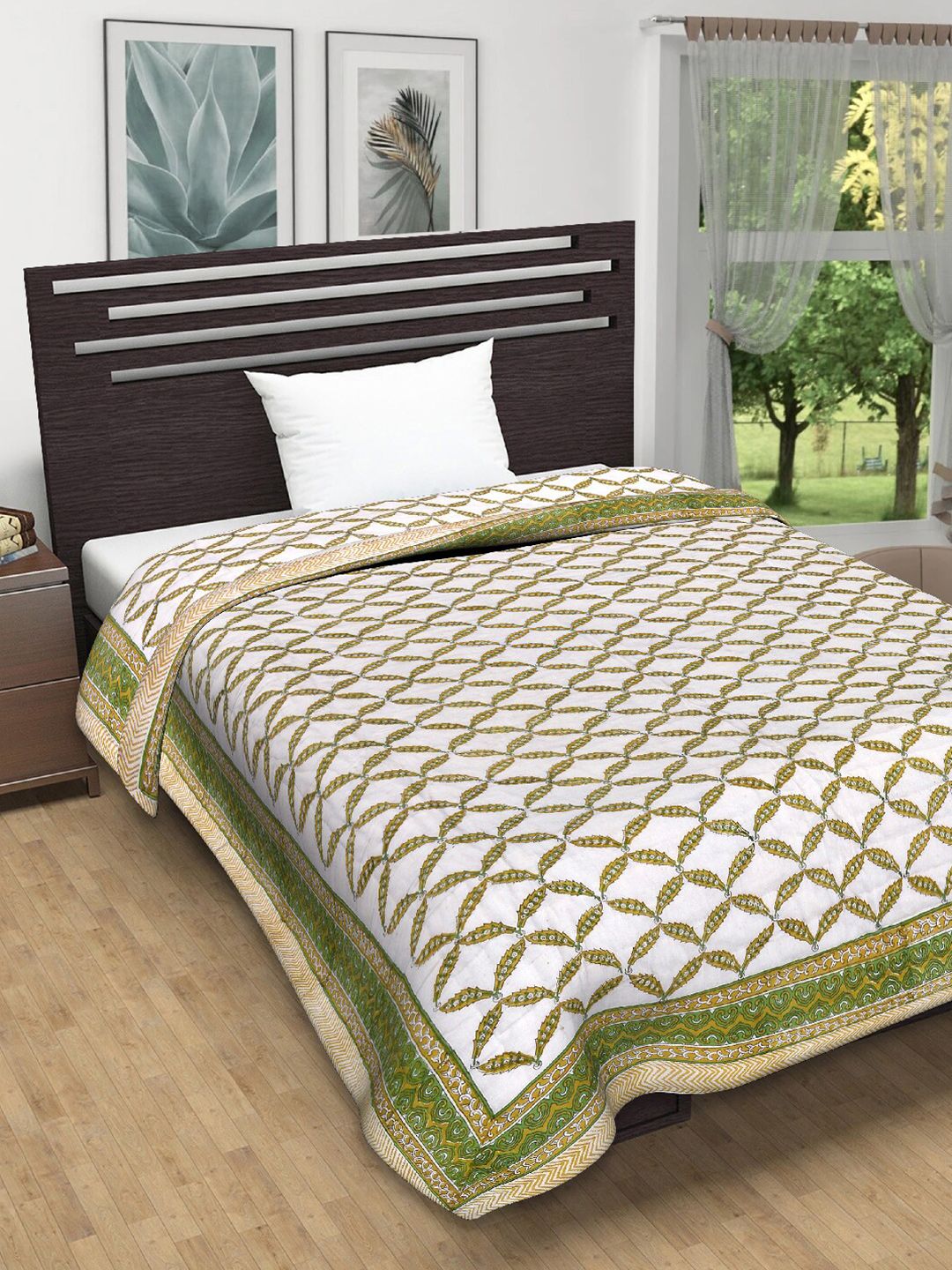 Tistabene Unisex Off White & Green Ethnic Motifs Mild Winter 200 GSM Single Bed Dohar Price in India
