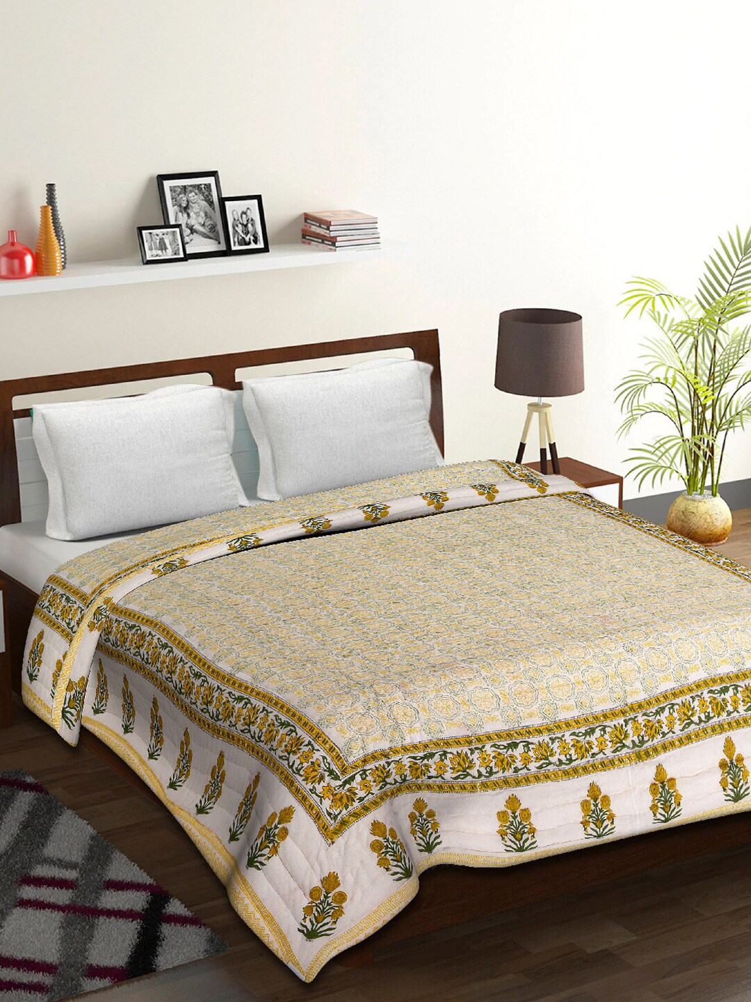 Tistabene White & Yellow Ethnic Motifs Mild Winter Double Bed Quilt Price in India