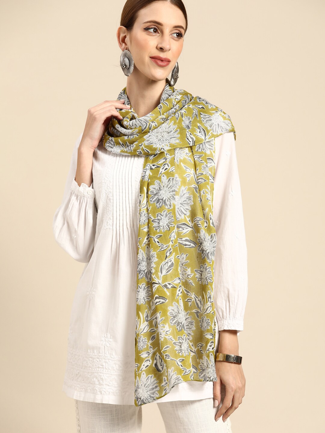 Anouk Women Green & White Printed Scarf Price in India