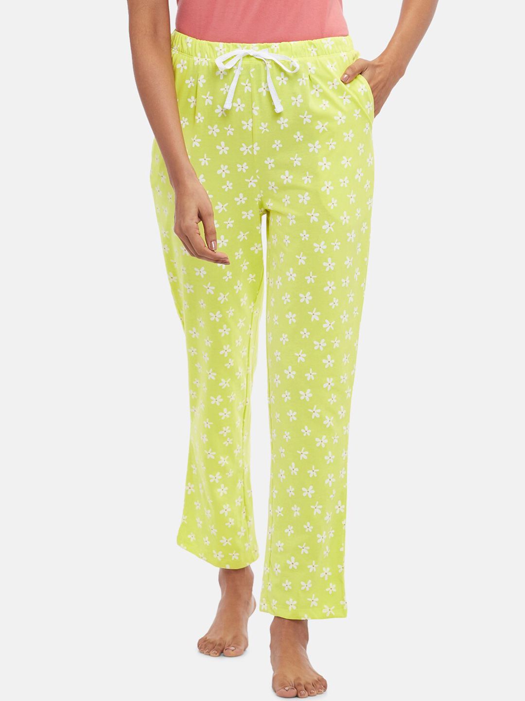 Dreamz by Pantaloons Women Green & White Floral Printed Pure Cotton Lounge Pants Price in India