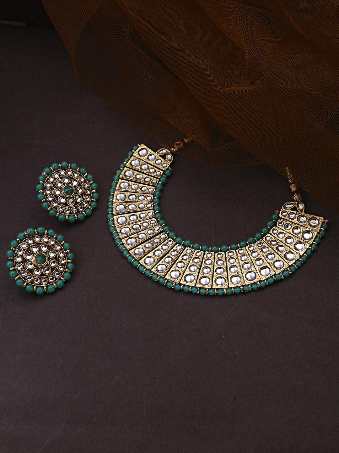 LIVE EVIL Green & Gold-Toned Kundan Stone Studded Jewellery Set Price in India
