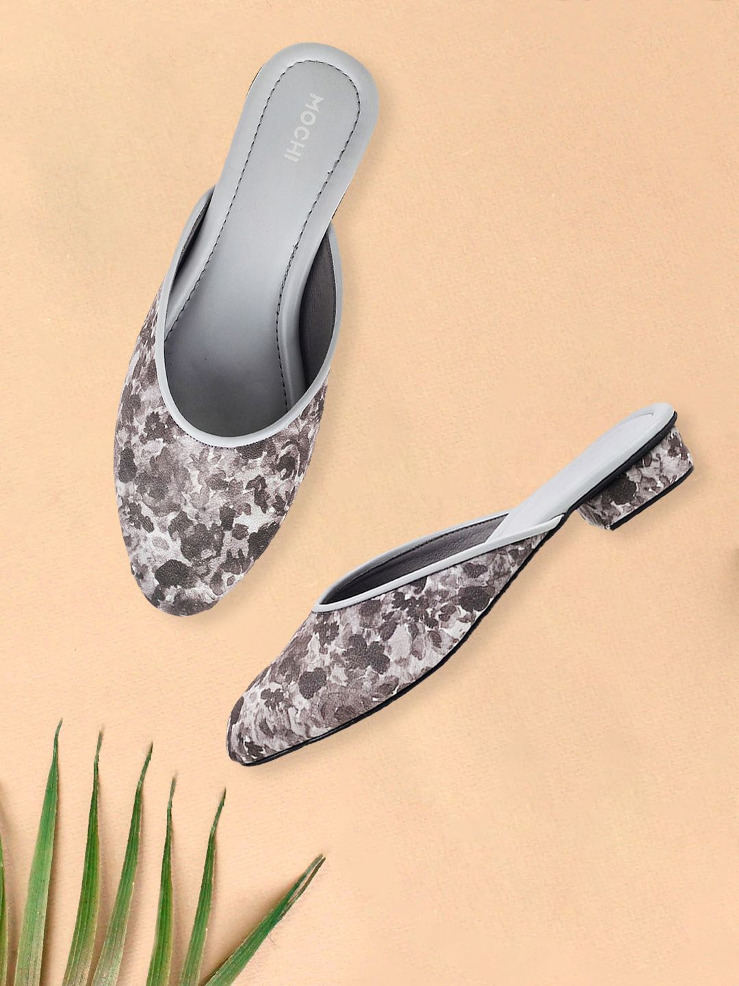 Mochi Grey Printed Block Mules