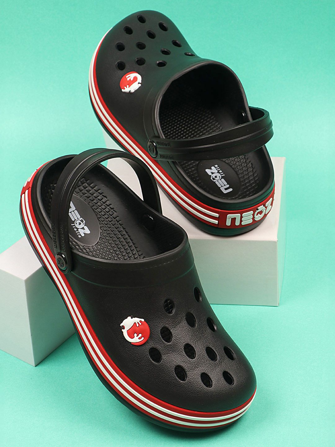 NEOZ Men Levirex Lightweight & Comfortable Grip & Bounce Less Pressure Clogs