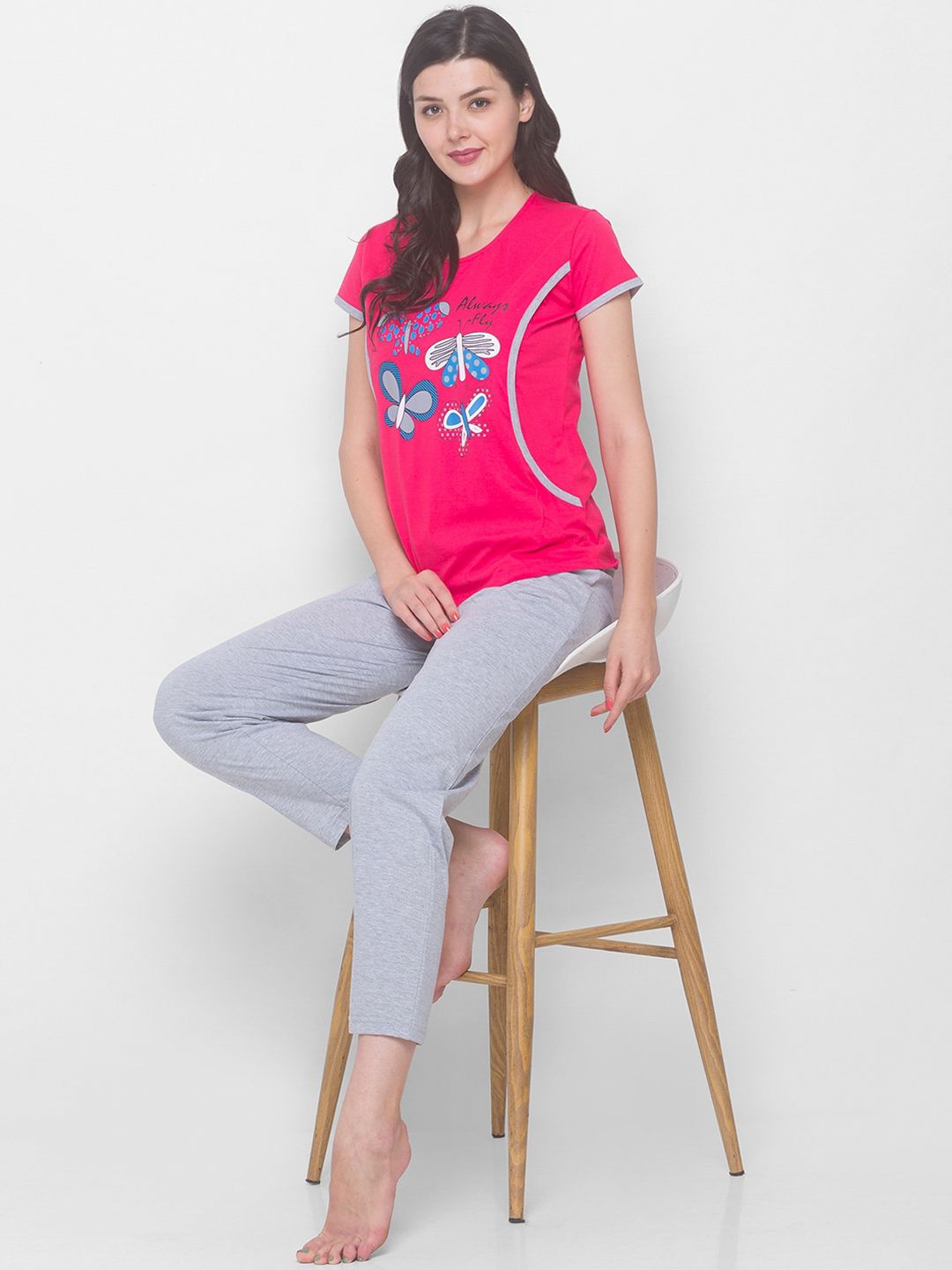 AV2 Women Red & Grey Printed Night suit