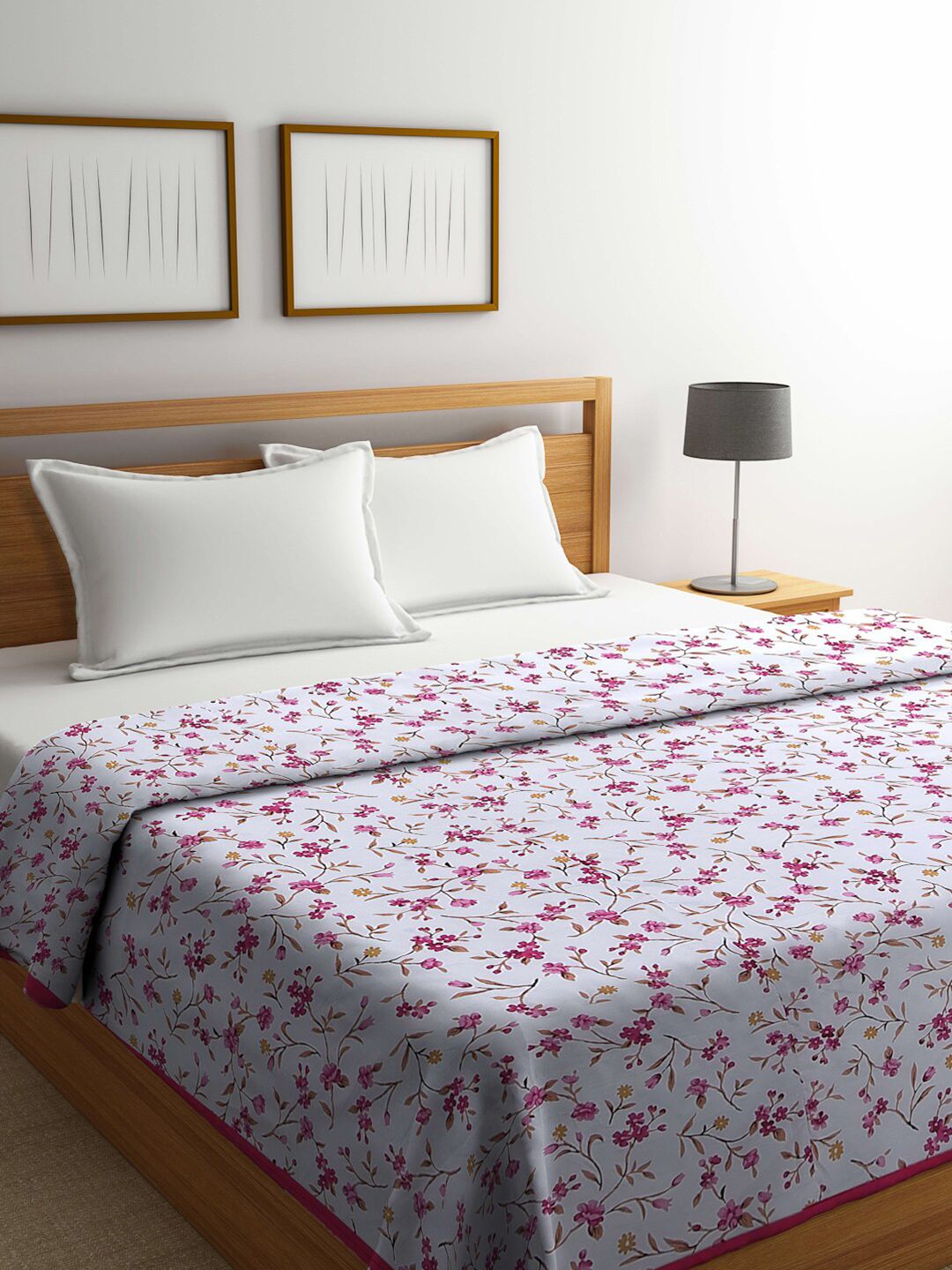 Arrabi Pink & White Floral Mild Winter 300 GSM Double Bed Dohar Price in India
