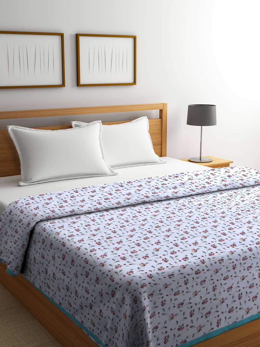 Arrabi White & Blue Floral Mild Winter 300 GSM Double Bed Dohar Price in India