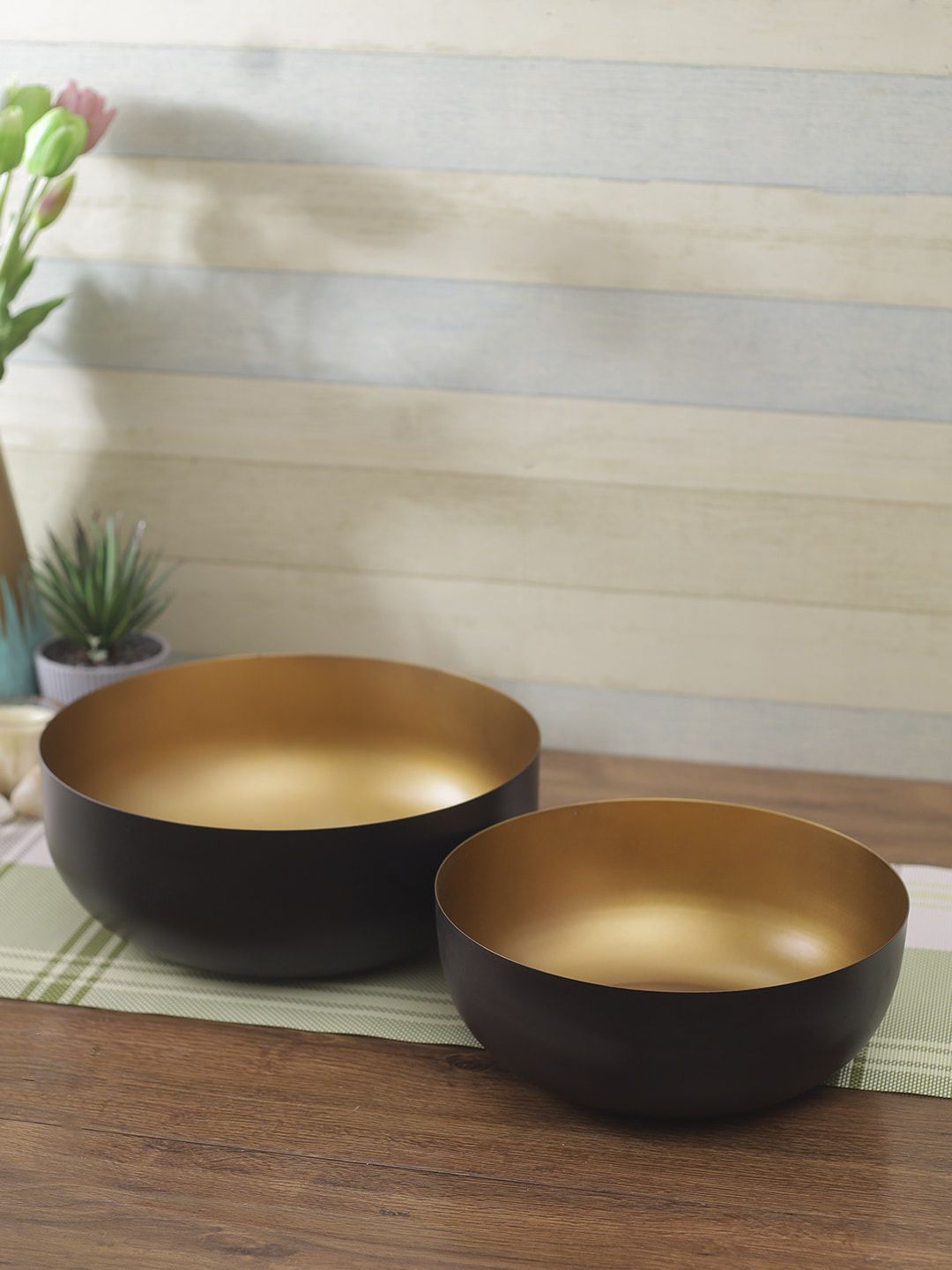 Aapno Rajasthan Set of 2 Black & Gold-Toned Solid Serving Bowls Price in India
