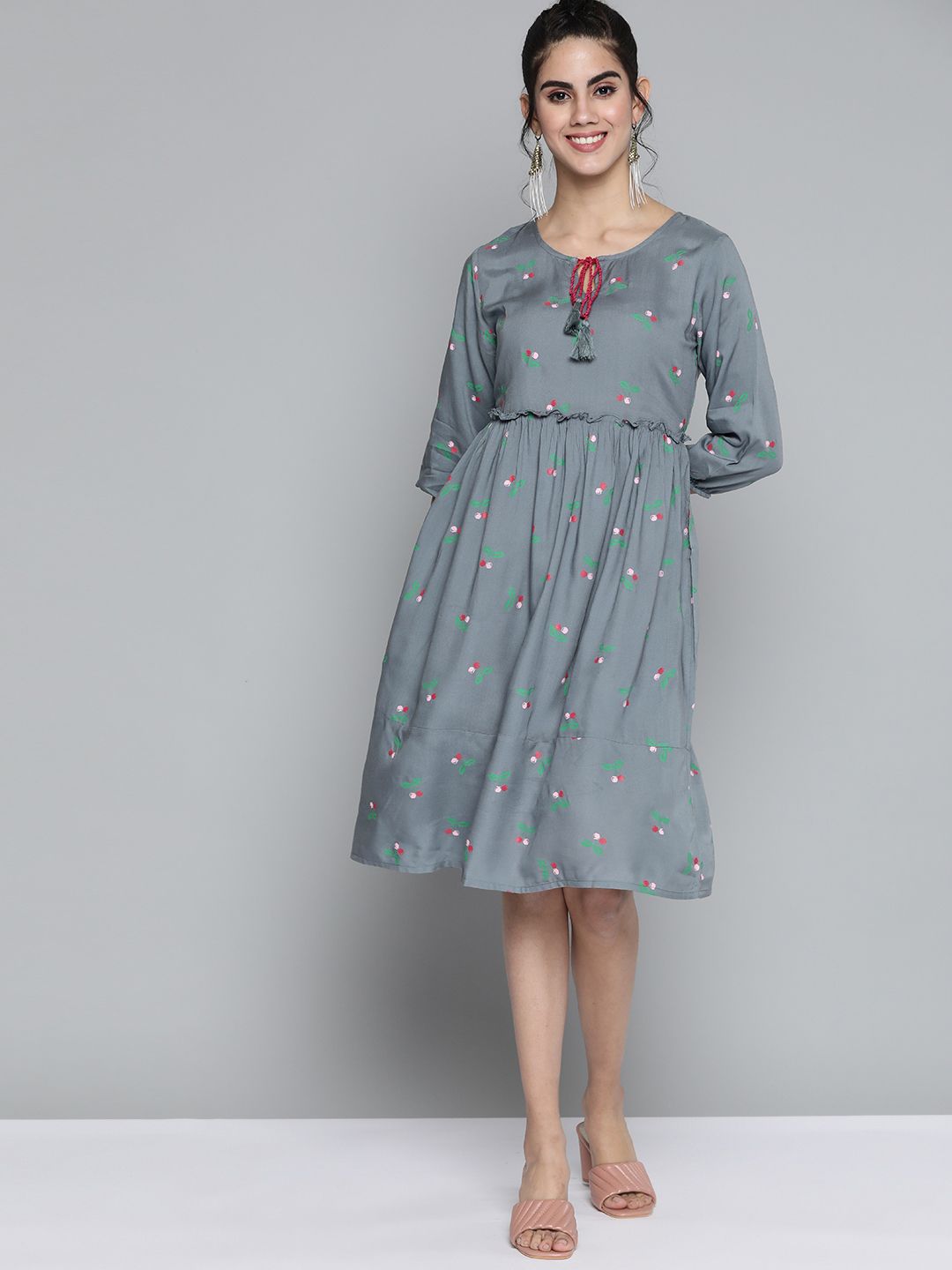 HERE&NOW Grey & Pink Floral Print Tie-Up Neck A-Line Dress Price in India