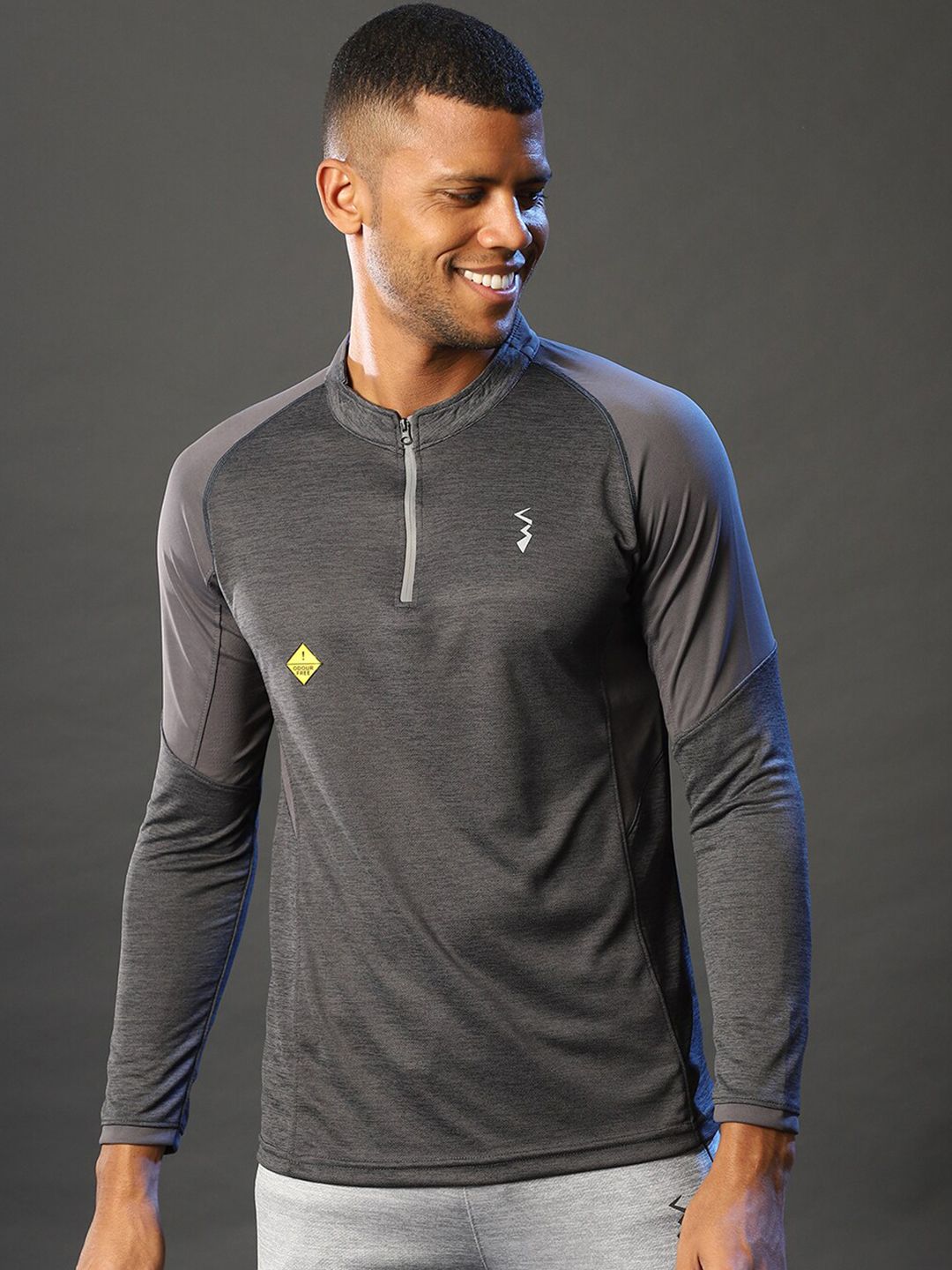 CAHOOT Men Black Polo Collar Dri-FIT Pockets Outdoor T-shirt