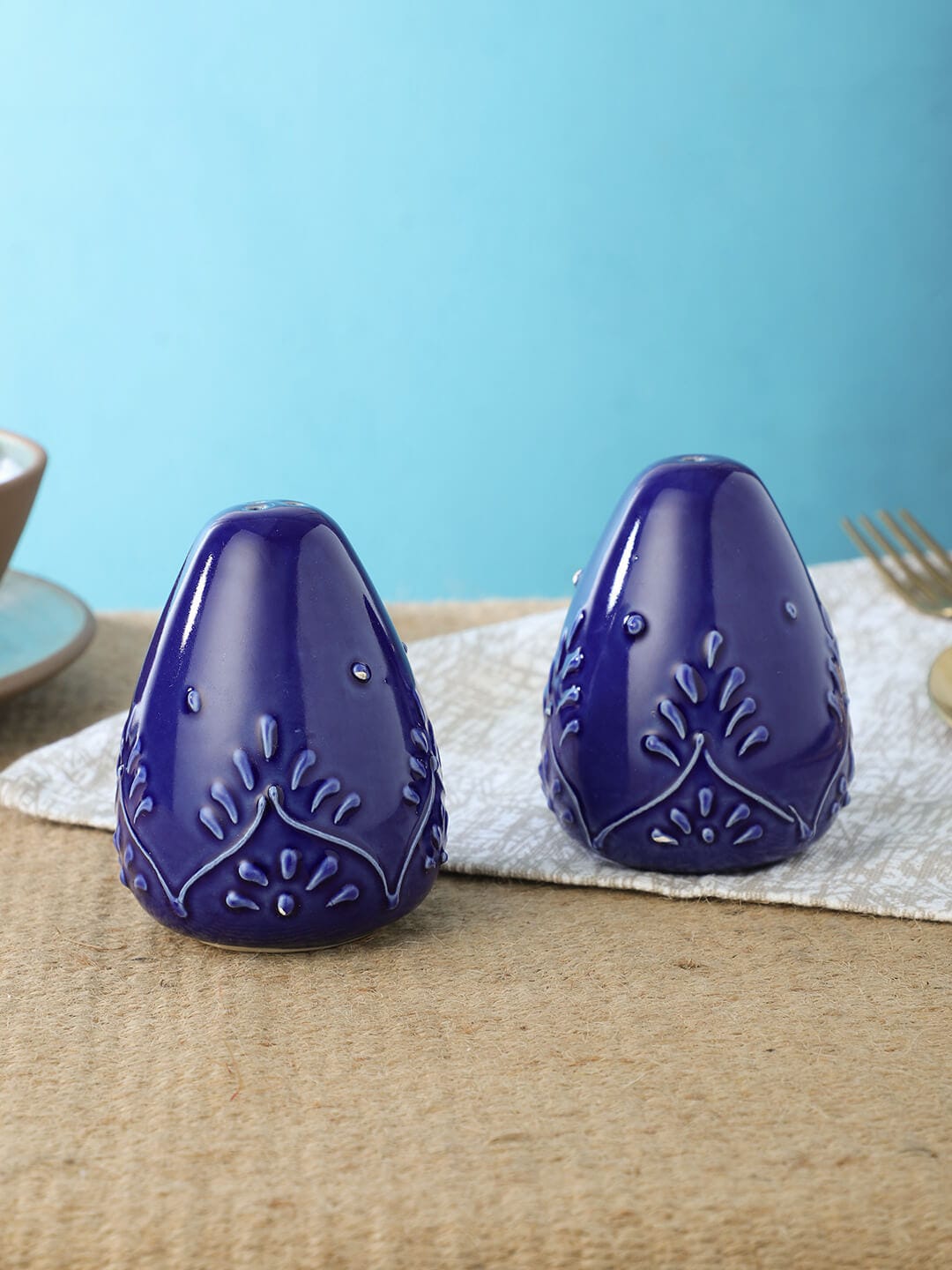MIAH Decor Set Of 2 Blue Textured Ceramic Salt & Pepper Shakers Price in India
