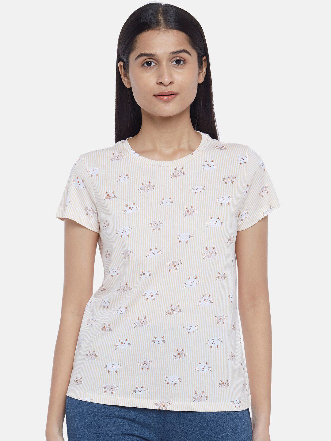 Dreamz by Pantaloons Cream-Coloured Printed Pure Cotton Lounge tshirt Price in India