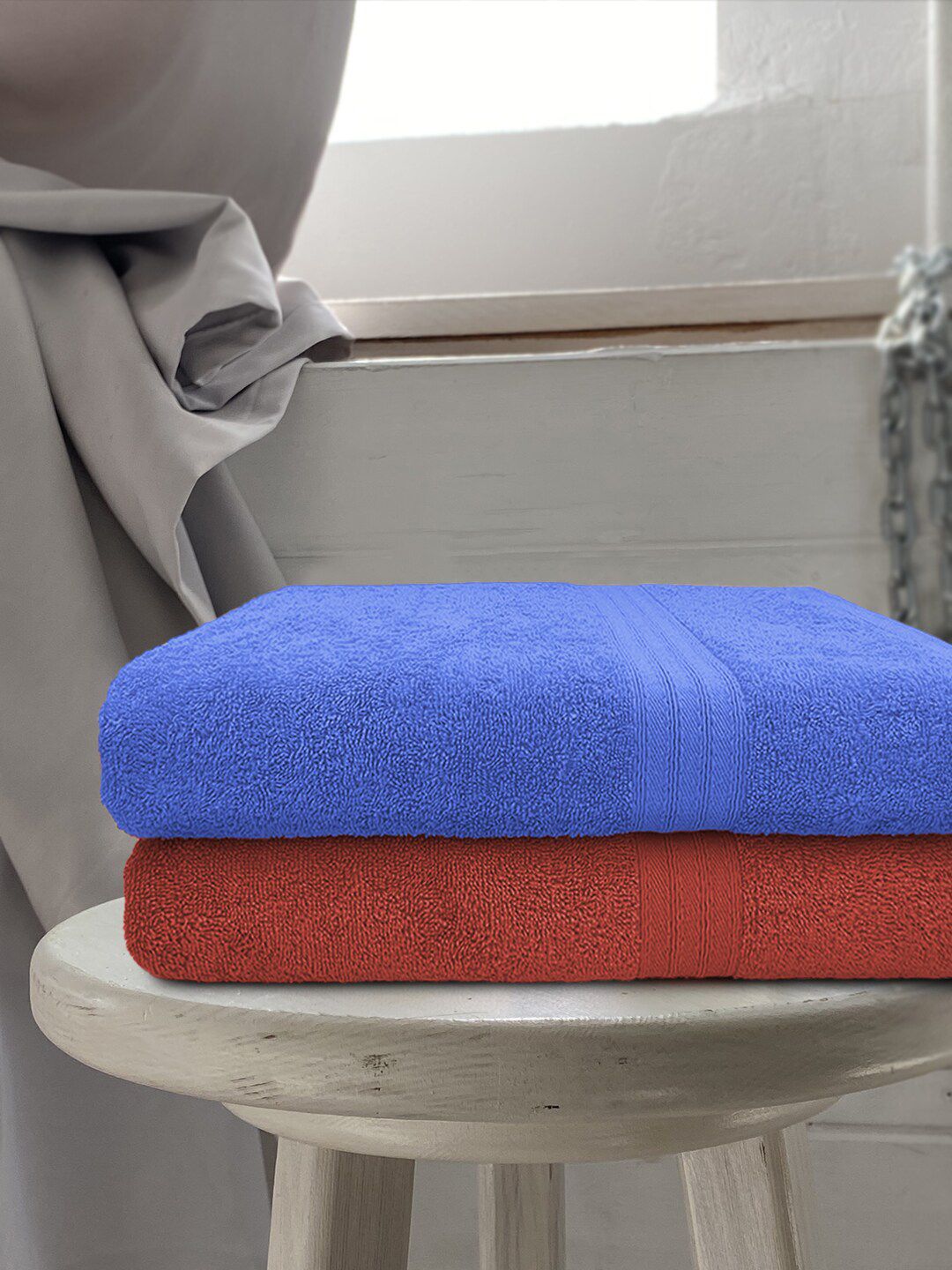 Aura Set Of 2 Solid 500 GSM Cotton Bath Towels Price in India