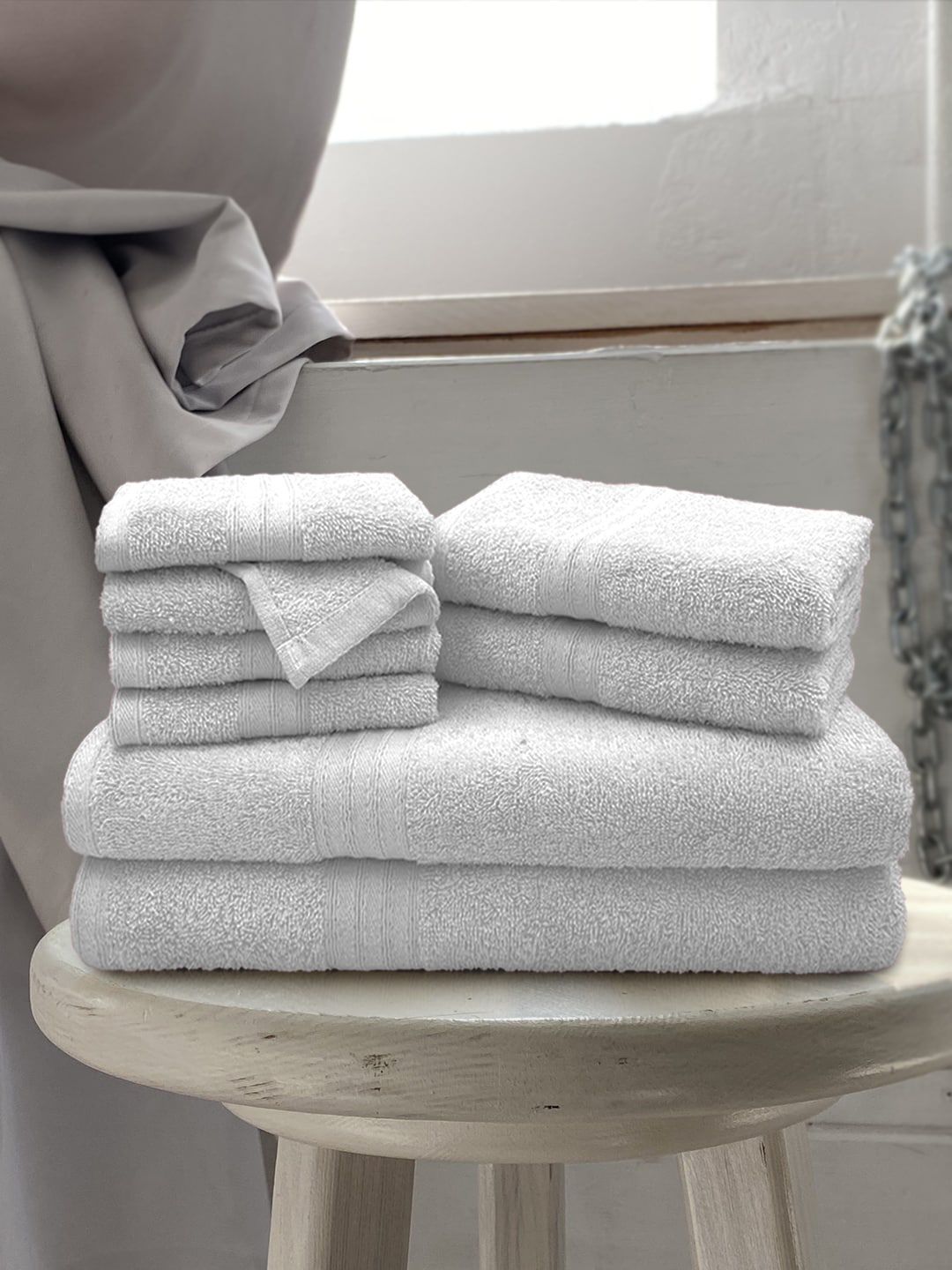 Aura Set Of 8 White Solid 500 GSM Cotton Towel Set Price in India