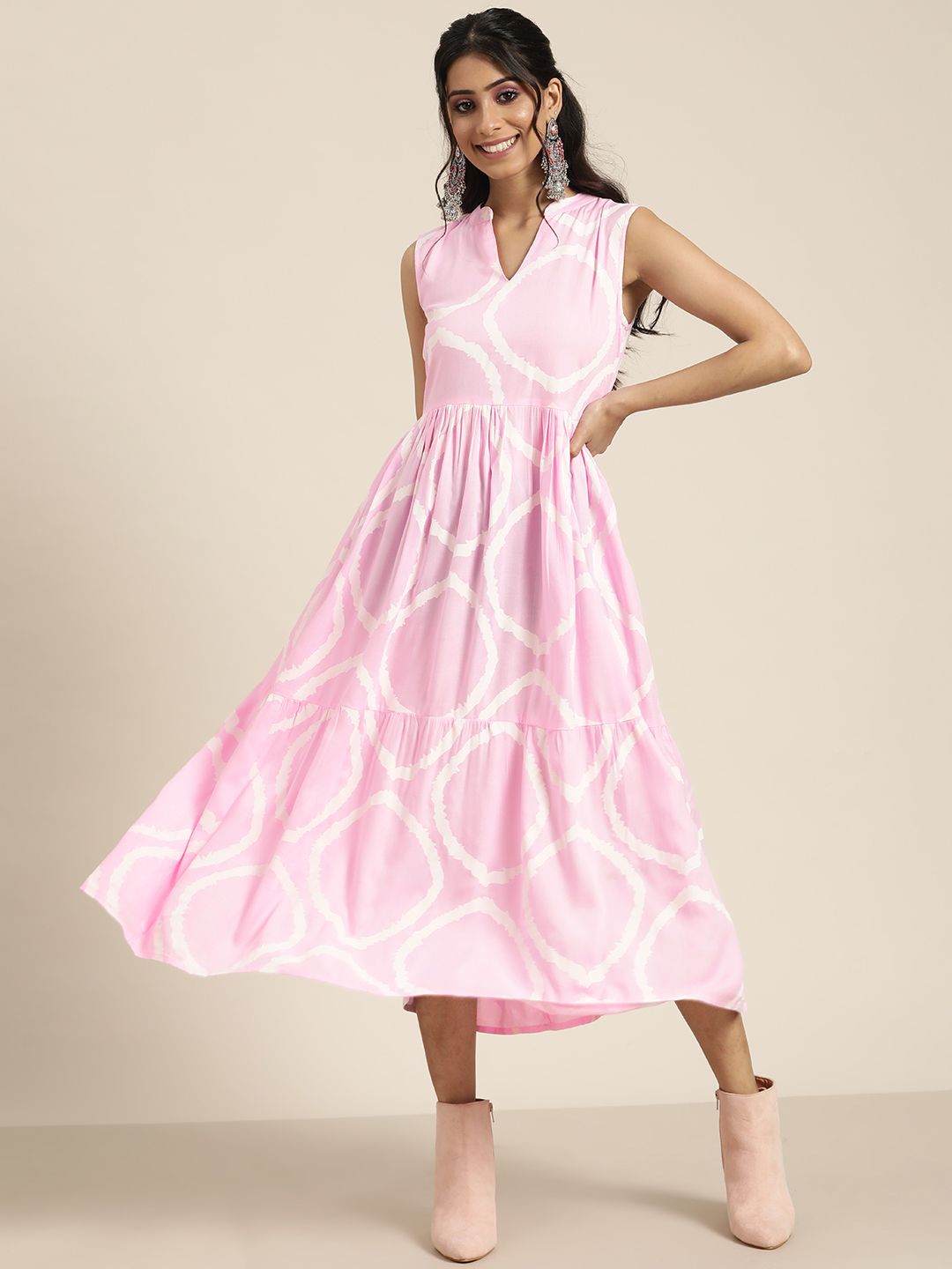 Sangria Pink & White A-Line Midi Dress Price in India
