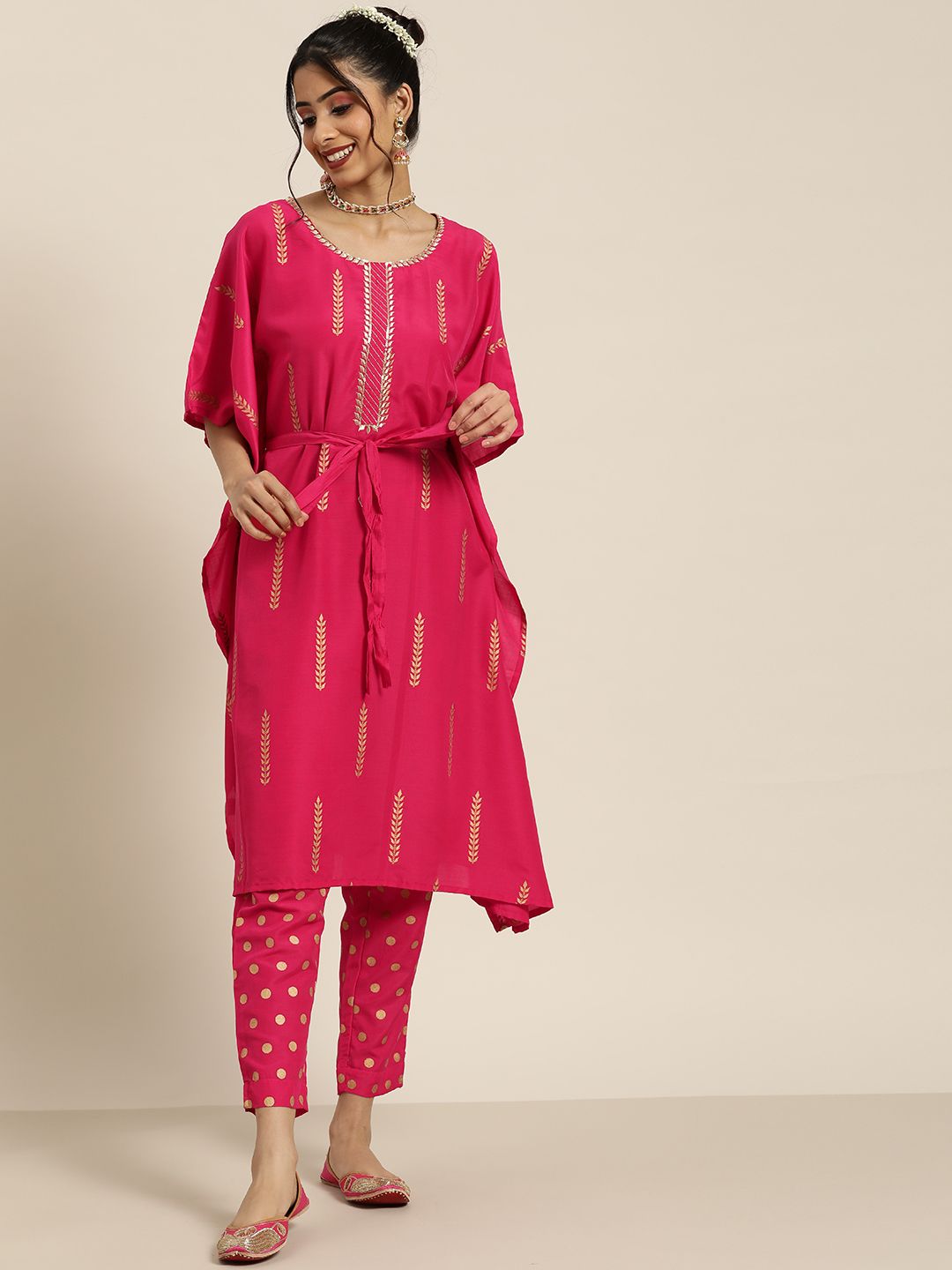 Sangria Women Pink & Golden Ethnic Motifs Printed Gotta Patti Kurta with Trousers Price in India