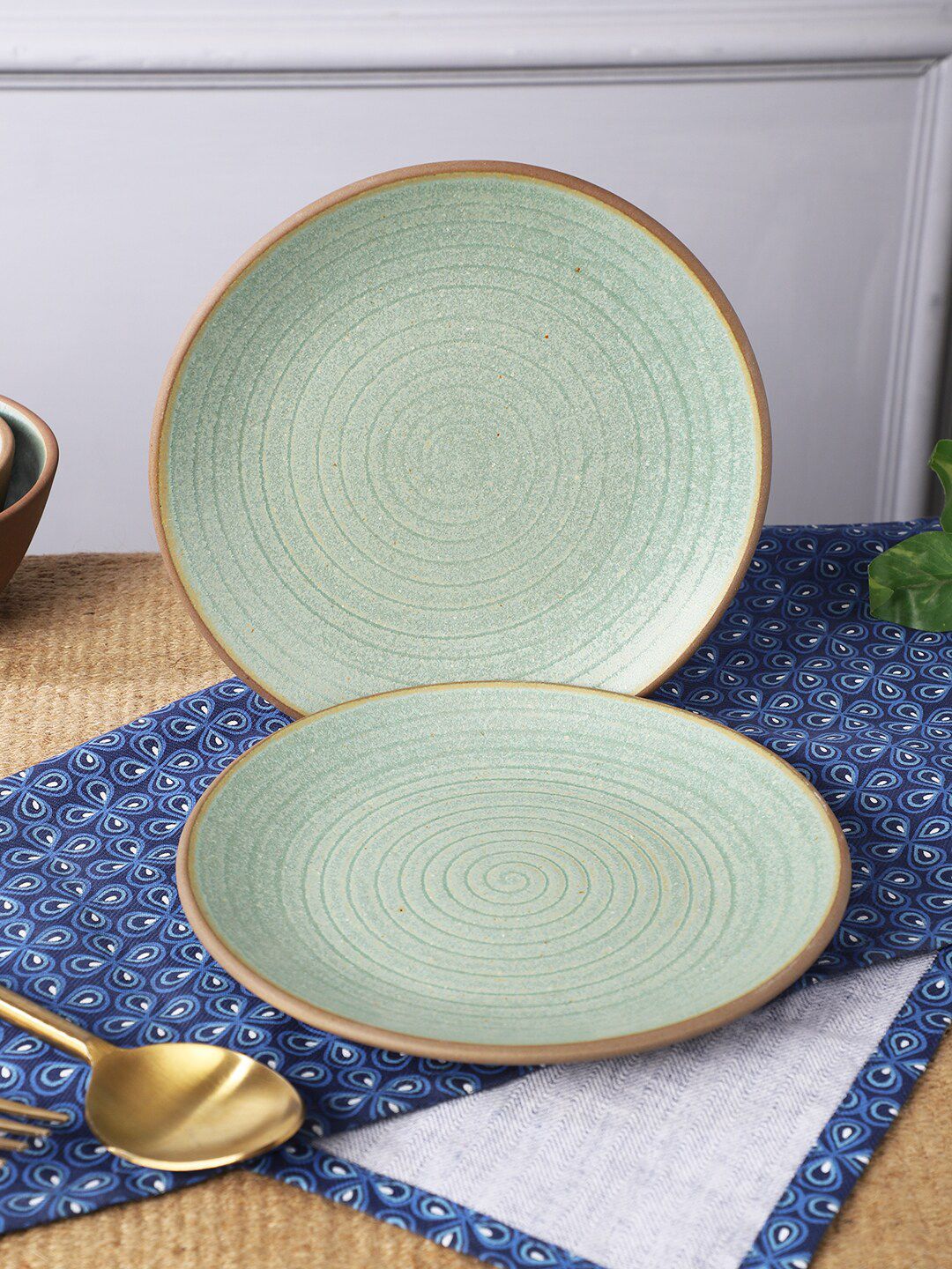 MIAH Decor Green & Tan 2 Pieces Handcrafted Textured Stoneware Matte Plates Price in India