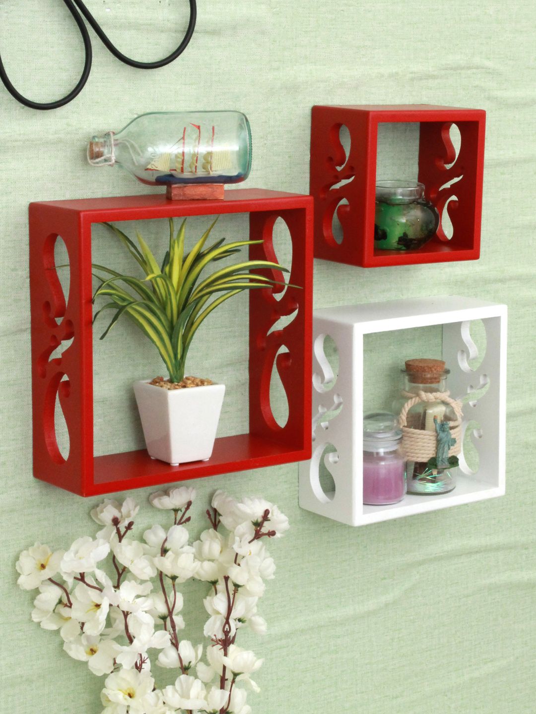 Home Sparkle Red & White Pack Of 3 Decorative Wall Shelves Price in India