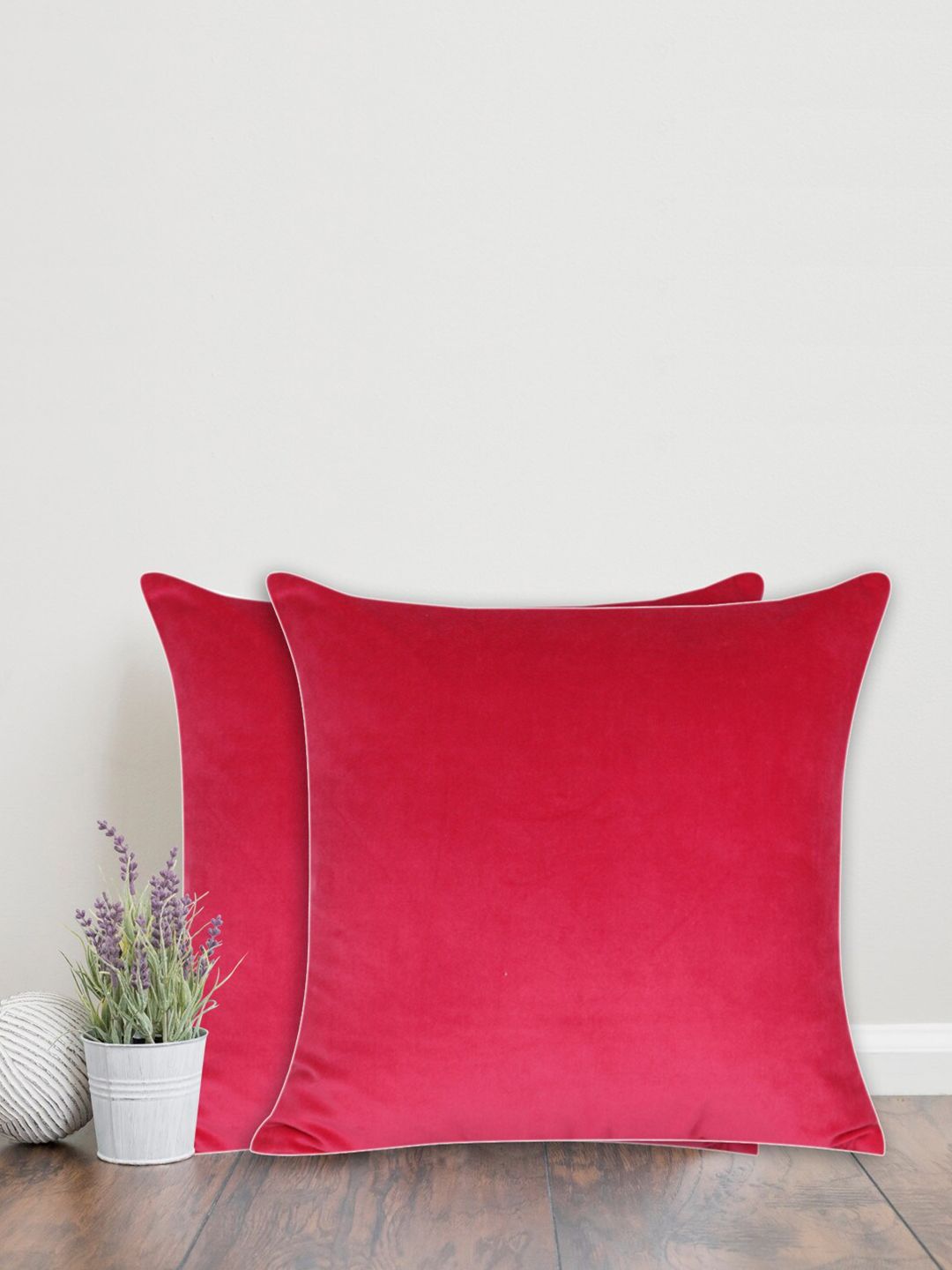 Home Set Of 2 Pink Velvet Square Cushion Covers