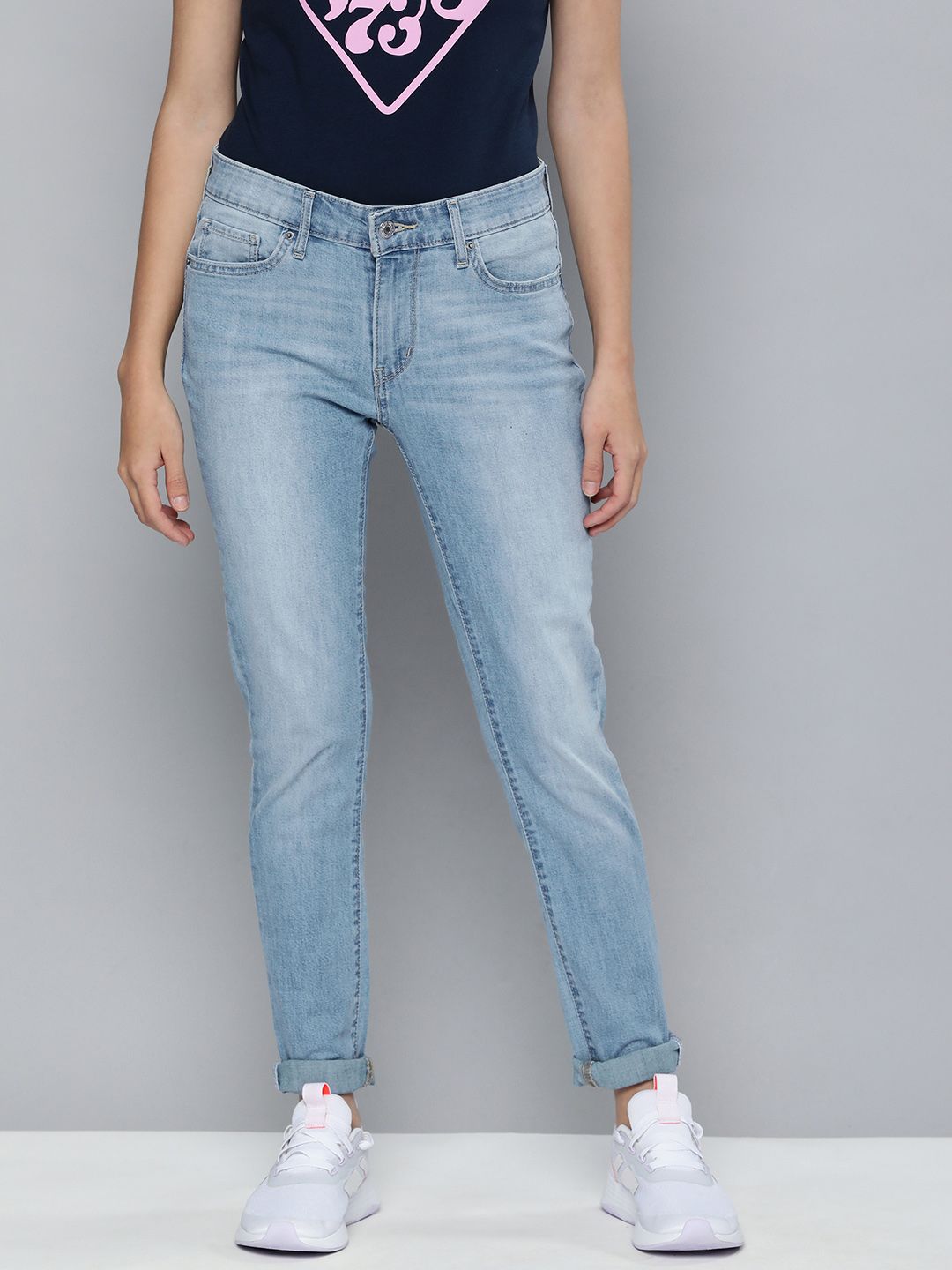 Levis Women Blue 711 Skinny Fit Heavy Fade Stretchable Jeans Price in India