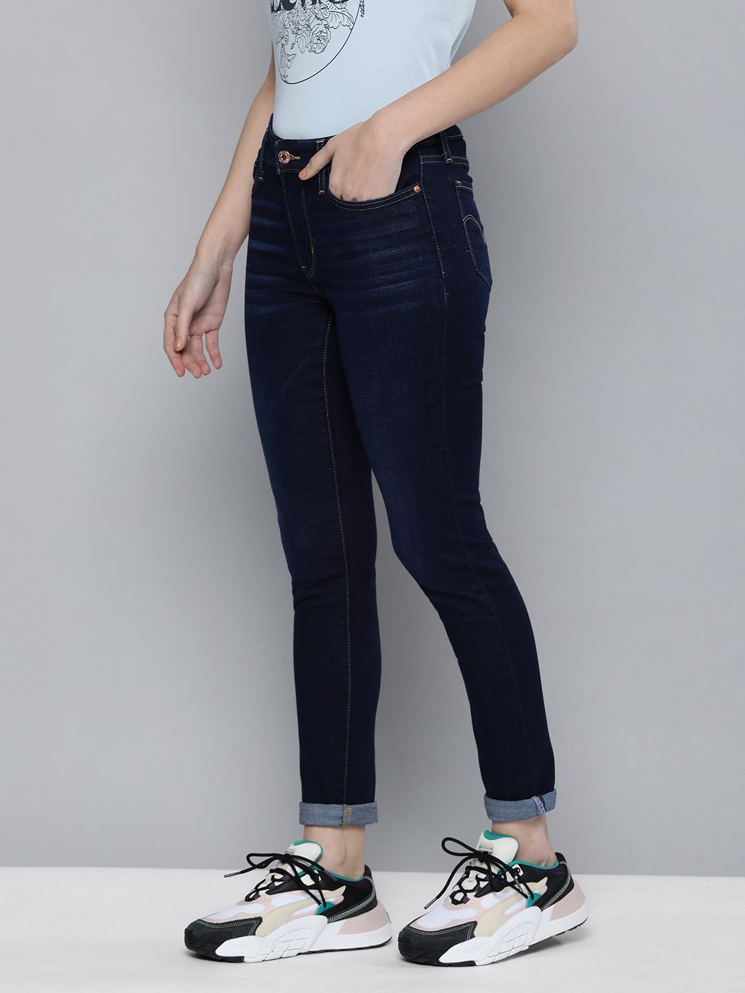 Levis Women Blue 711 Skinny Fit Mid Rise Light Fade Stretchable Jeans Price in India