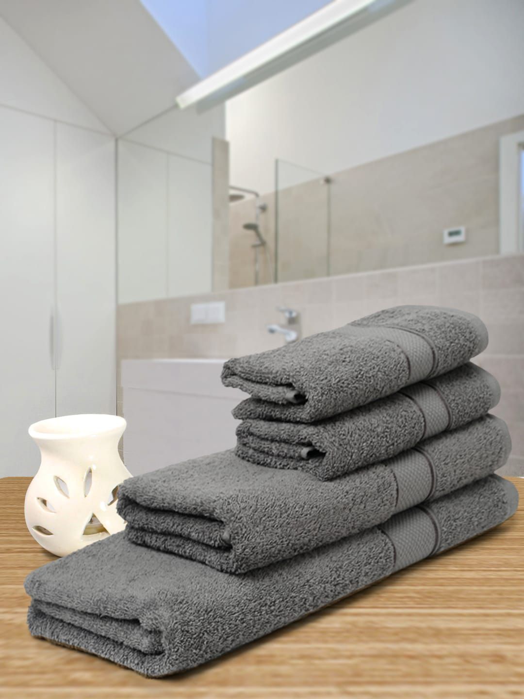 Creeva Set Of 4 Grey Pure Cotton 520GSM Towel Set Price in India