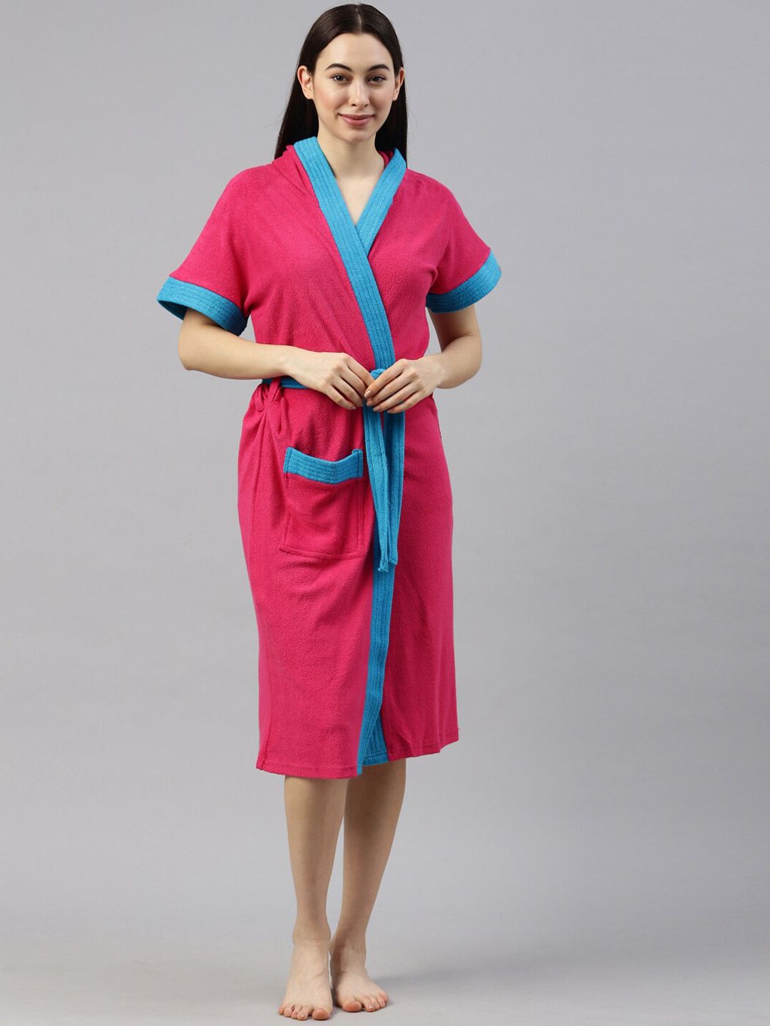 GOLDSTROMS Women Fuchsia Solid Hooded Bath Robe Price in India