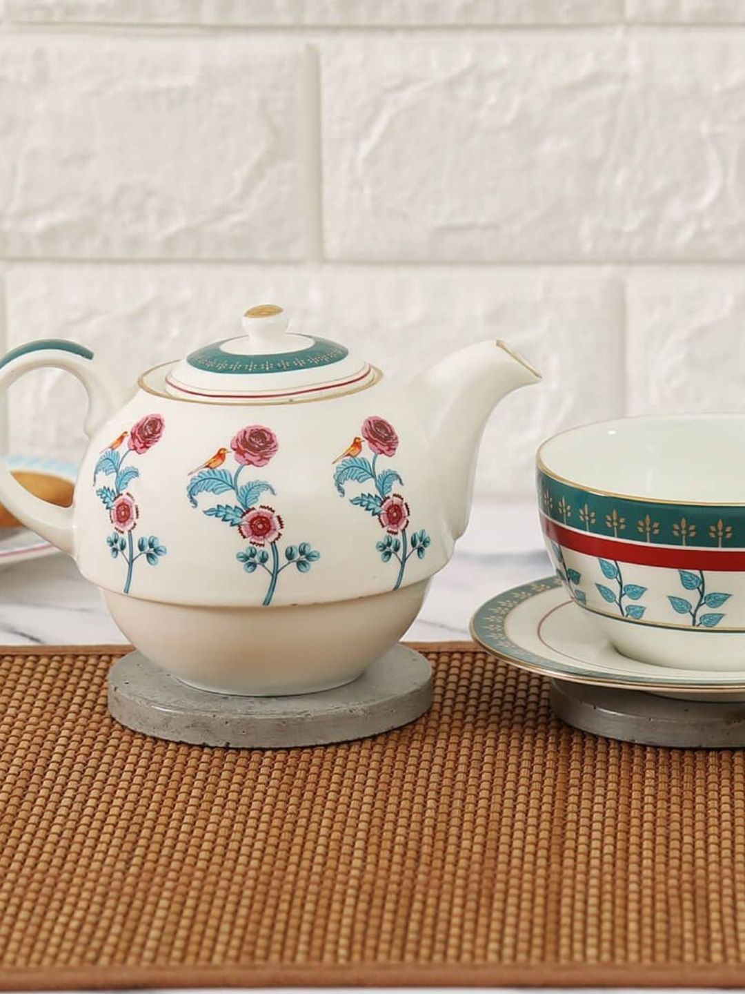 India Circus Set of 3 Blue & White Printed Ceramic Tea Set Price in India