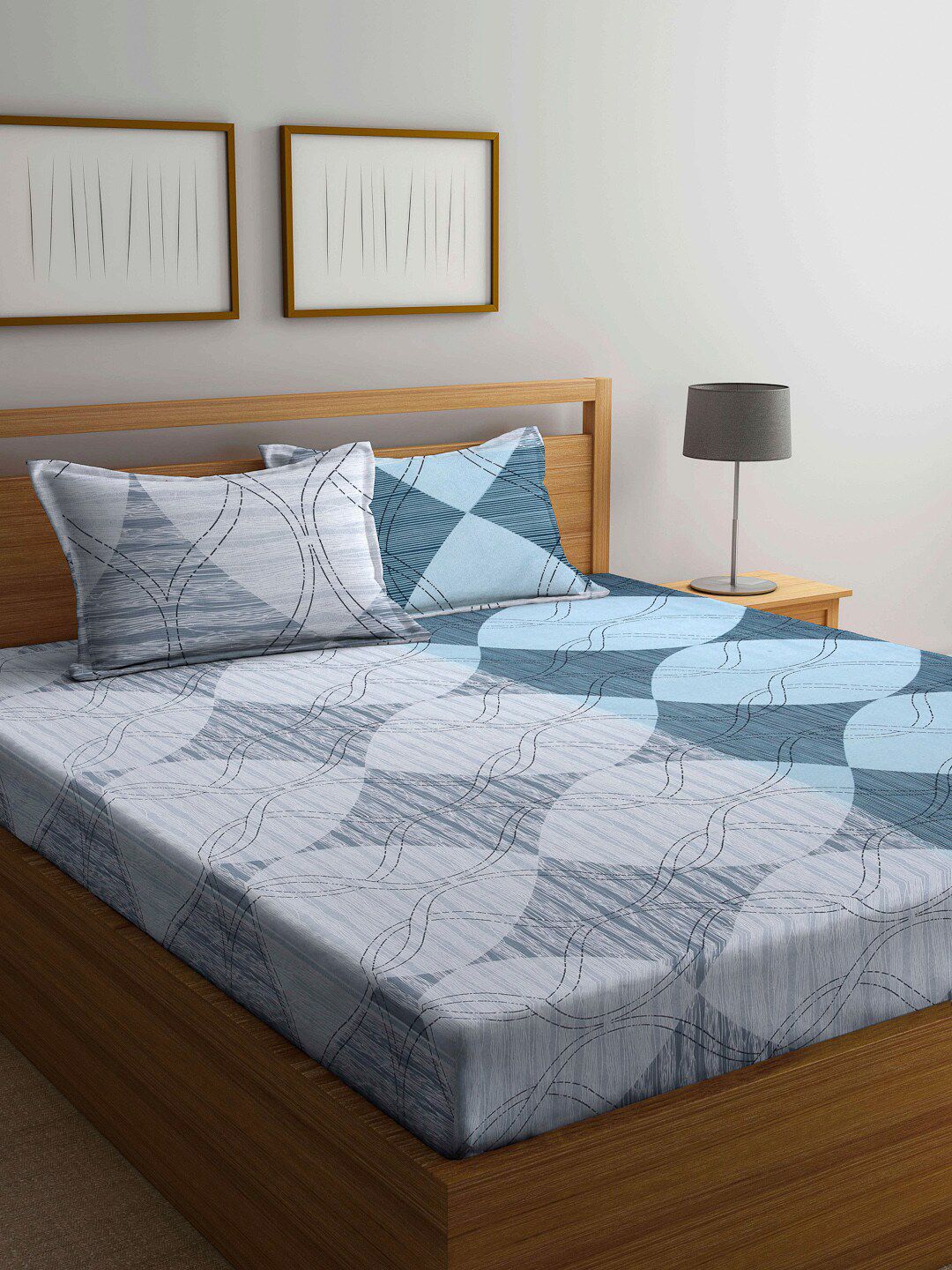 Arrabi Grey & Blue Geometric 300 TC Super King Bedsheet with 2 Pillow Covers Price in India