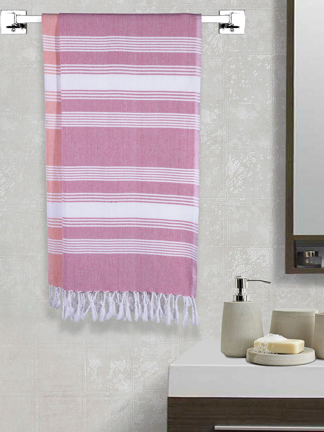 Arrabi Set Of 2 Striped 210 GSM Cotton Bath Towels Price in India