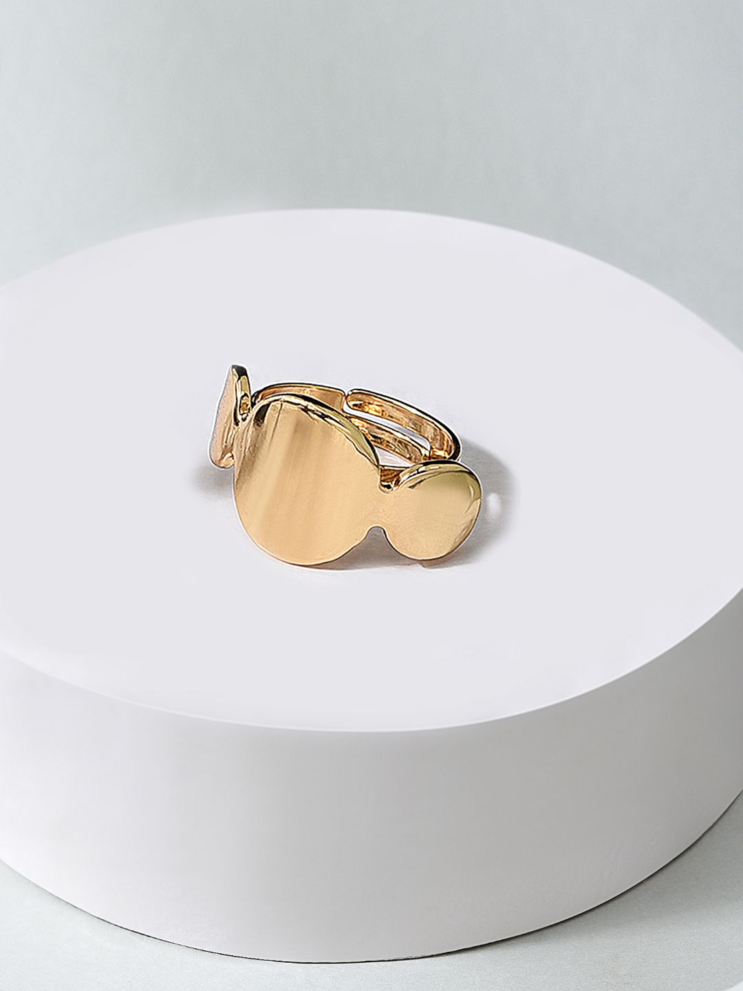 AMI Gold-Toned & Plated Classy Contemporary Finger Ring Price in India