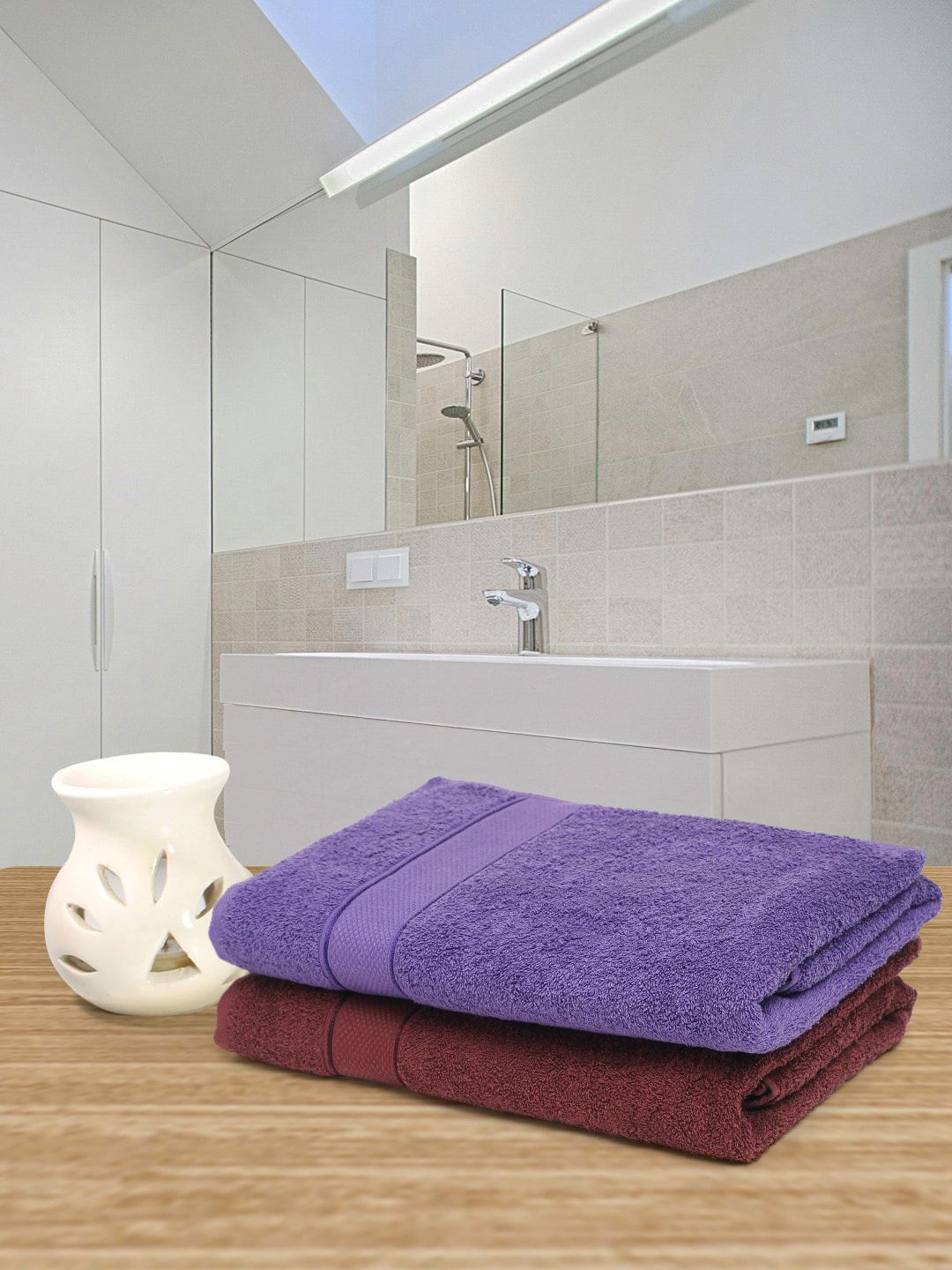 Creeva Unisex Burgundy & Violet Set Of 2 Solid 525 GSM Bath Towels Price in India