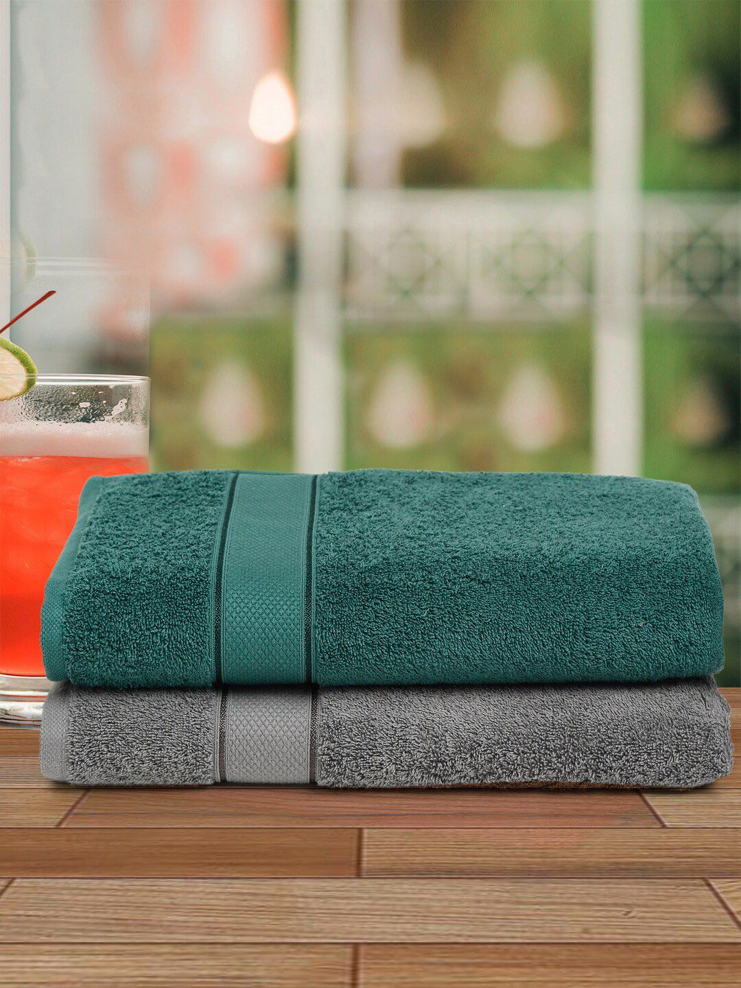 Creeva Unisex Grey & Green Pack of 2 Bath Set Towel Price in India