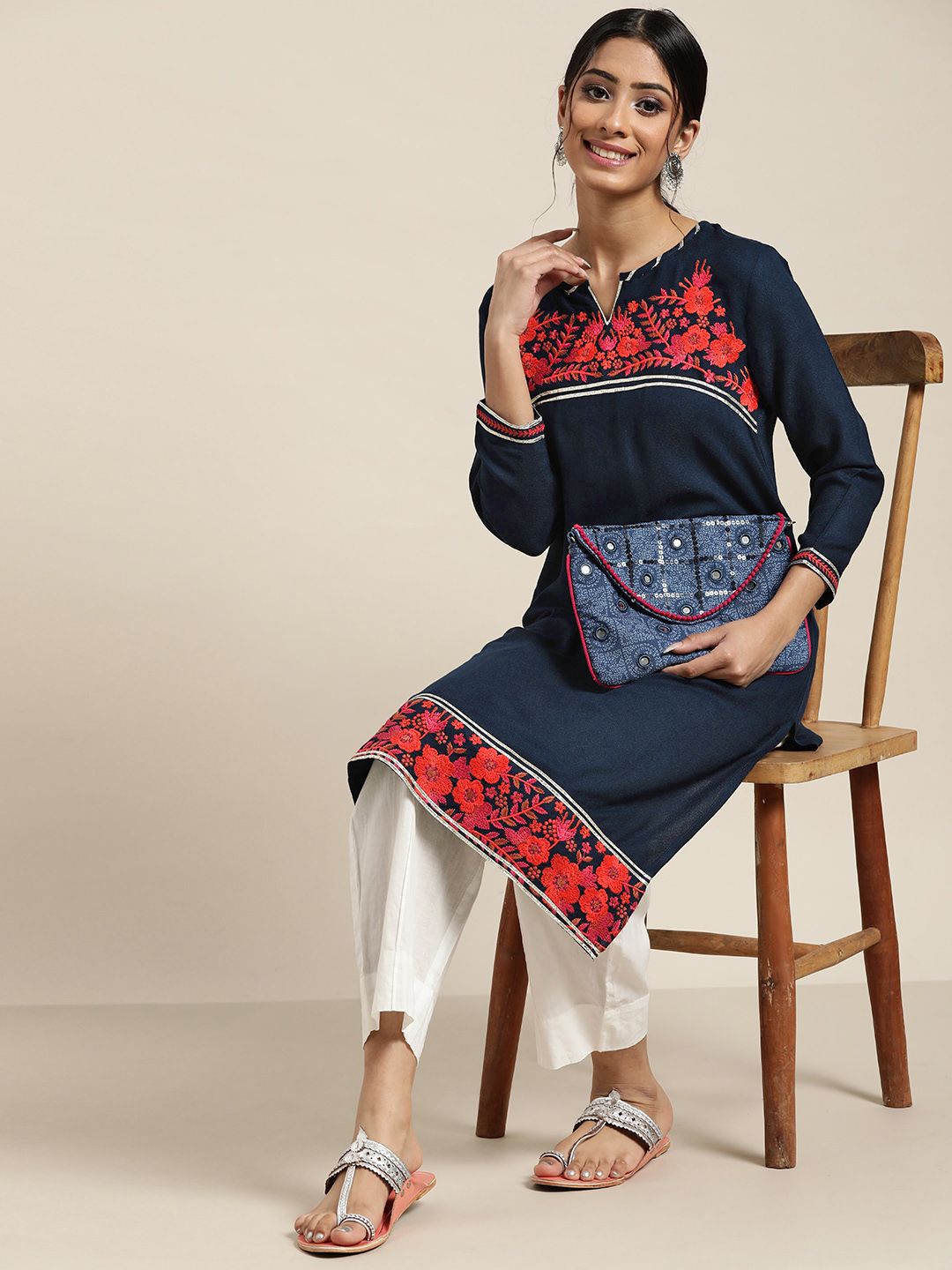 Sangria Women Blue Floral Kurta Price in India